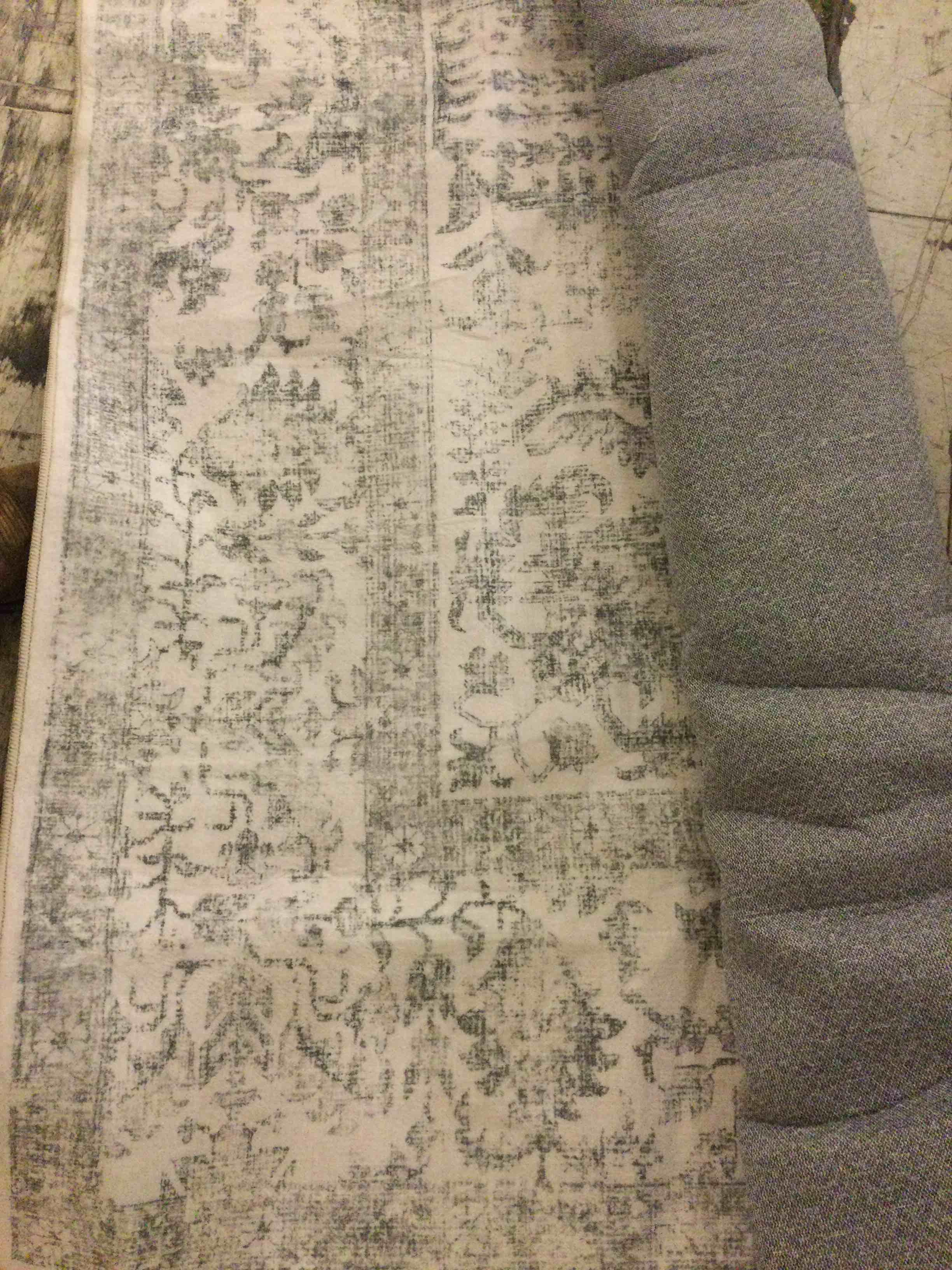 Condition photo showing As Is for SAFAVIEH Carnegie Collection Accent Rug - 4' x 6', Cream & Light Grey, Vintage Distressed Design, Non-Shedding & Easy Care, Ideal for High Traffic Areas in Entryway, Living Room, Bedroom (CNG631C)