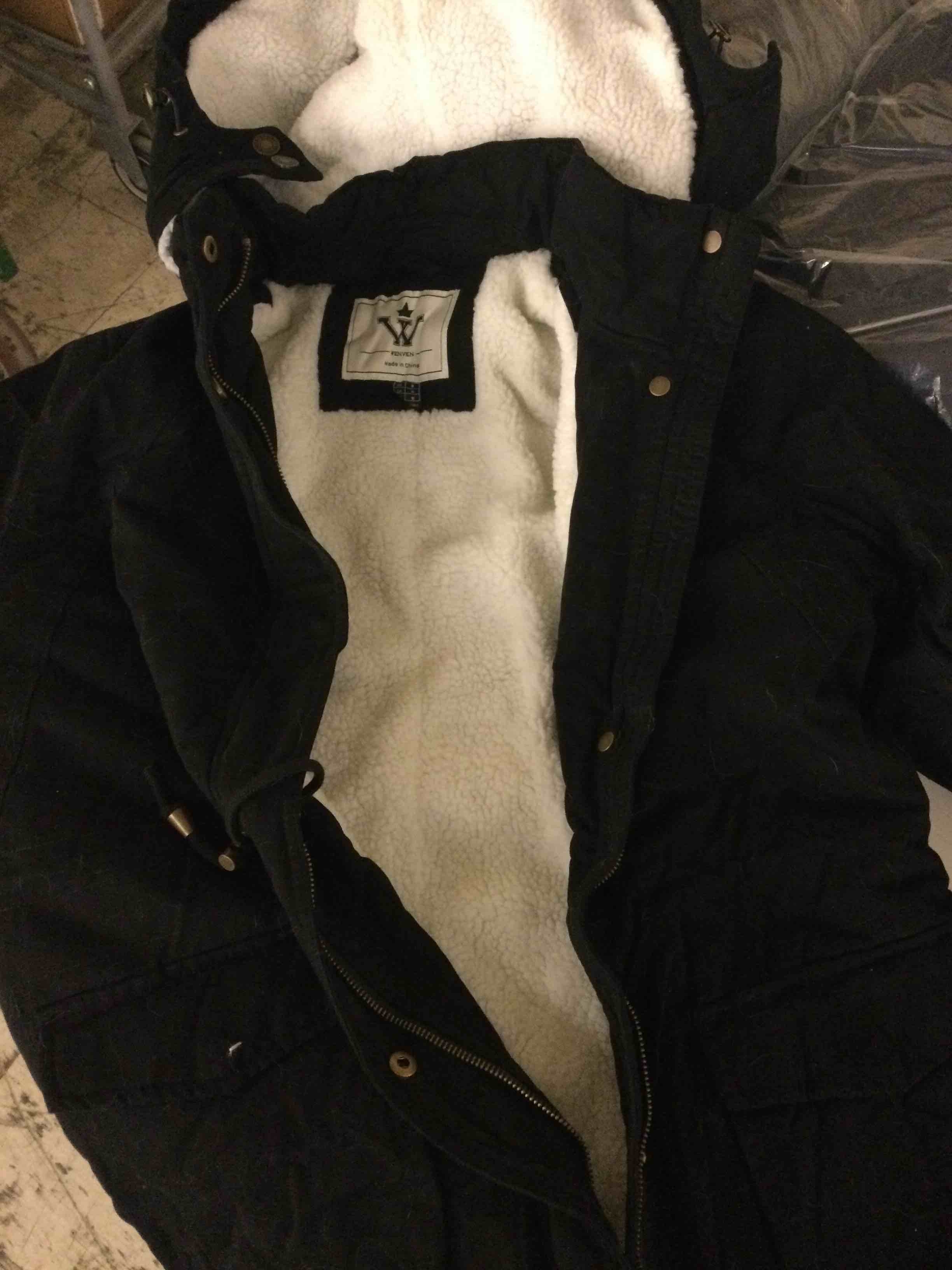 Condition photo showing As Is for WenVen Women's Slim Fit Sherpa Lined Winter Coat Warm Casual Jacket (Black, M)