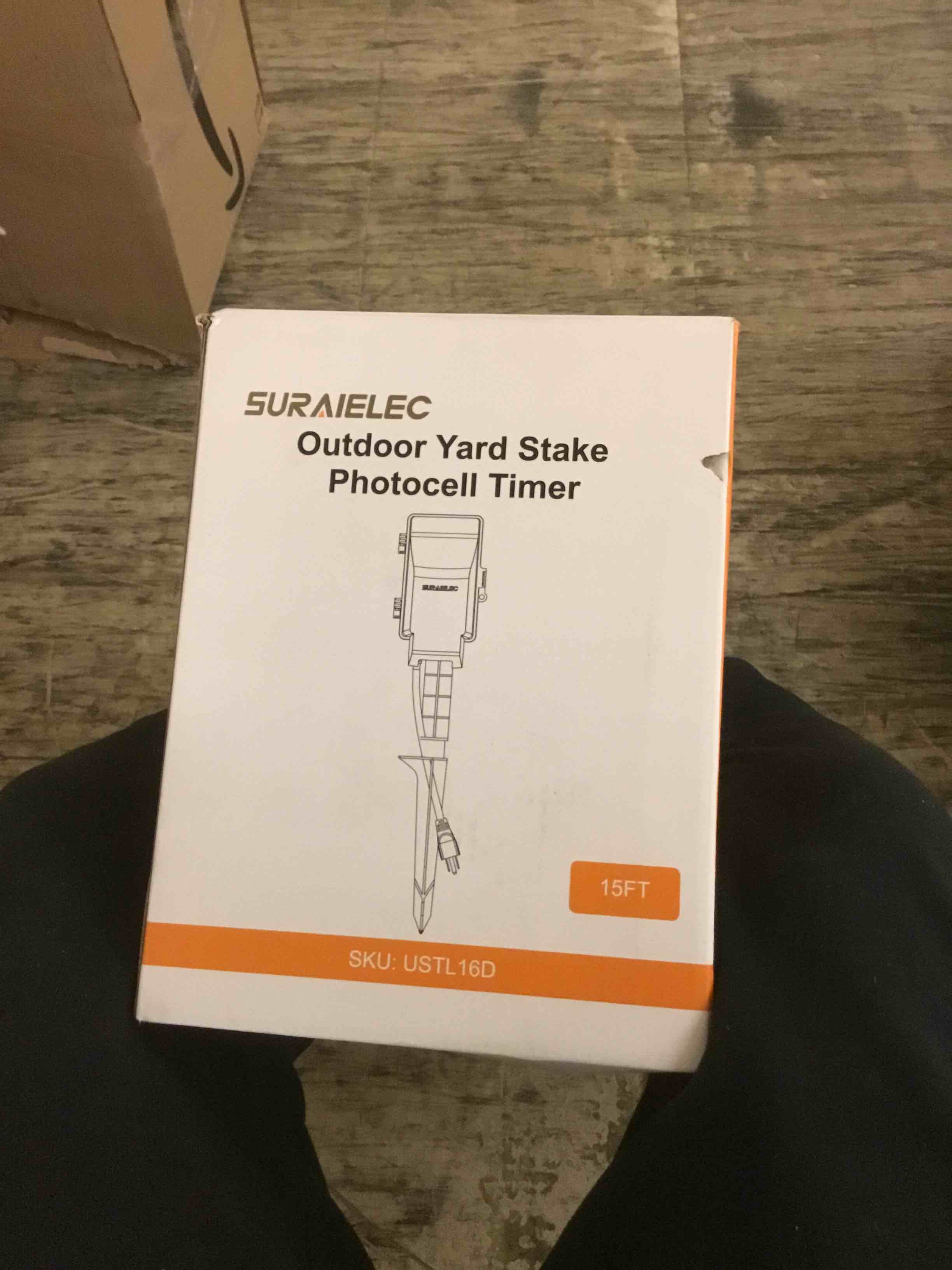 suraielec outdoor power stake, dusk to dawn light timer, 15ft extension cord multiple outlet; 6 electrical outlet power strip weatherproof, for patio lights, garden, christmas decorations, etl listed