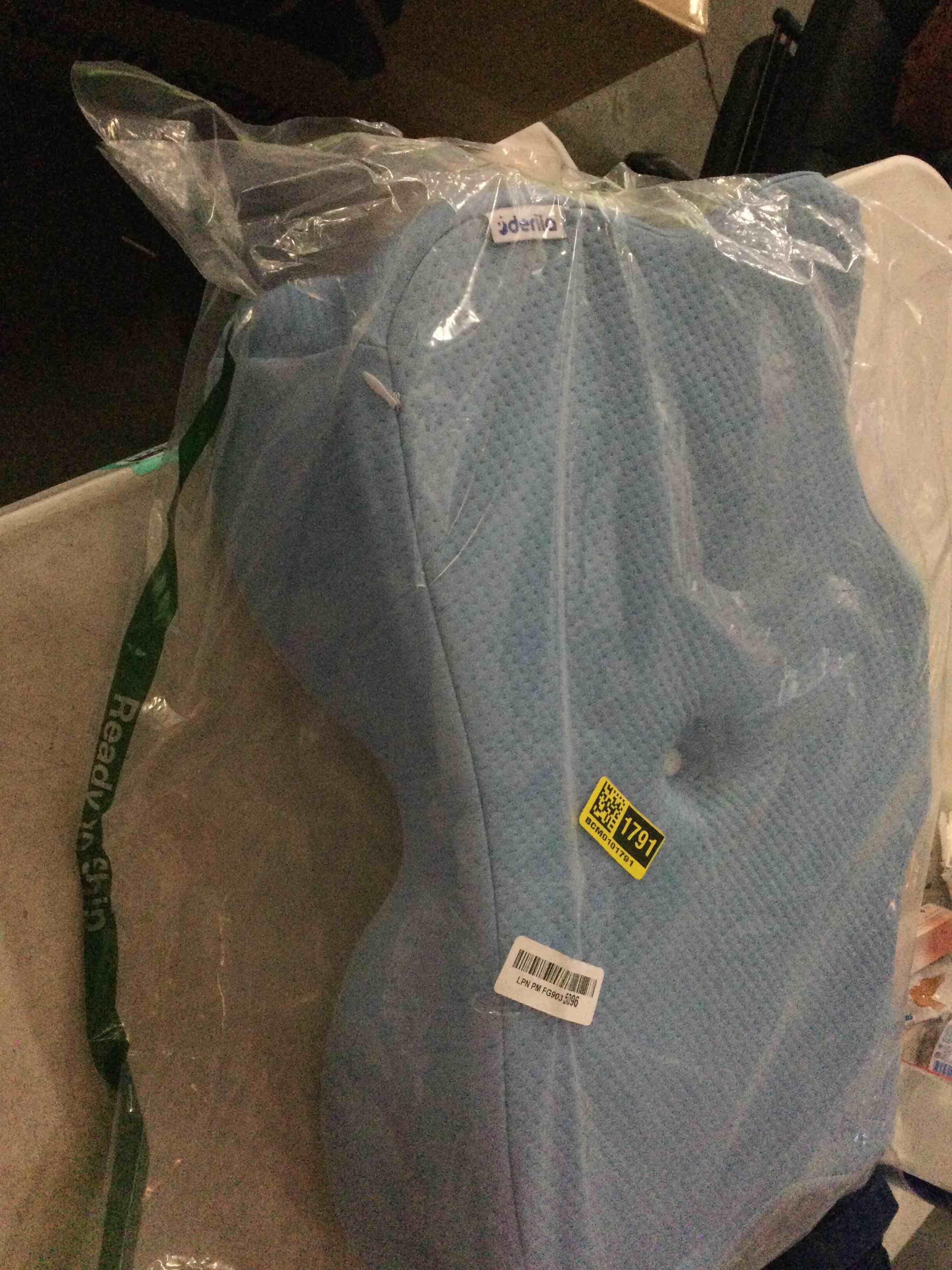 Condition photo showing Good Condition for Derila Ergo Cervical Neck Pillow for Sleeping Ergonomic Pillow Contour Neck Support Memory Foam Pillows for Back, Side Sleeper Pillows 21.25 x 14.17 x 4.72 in