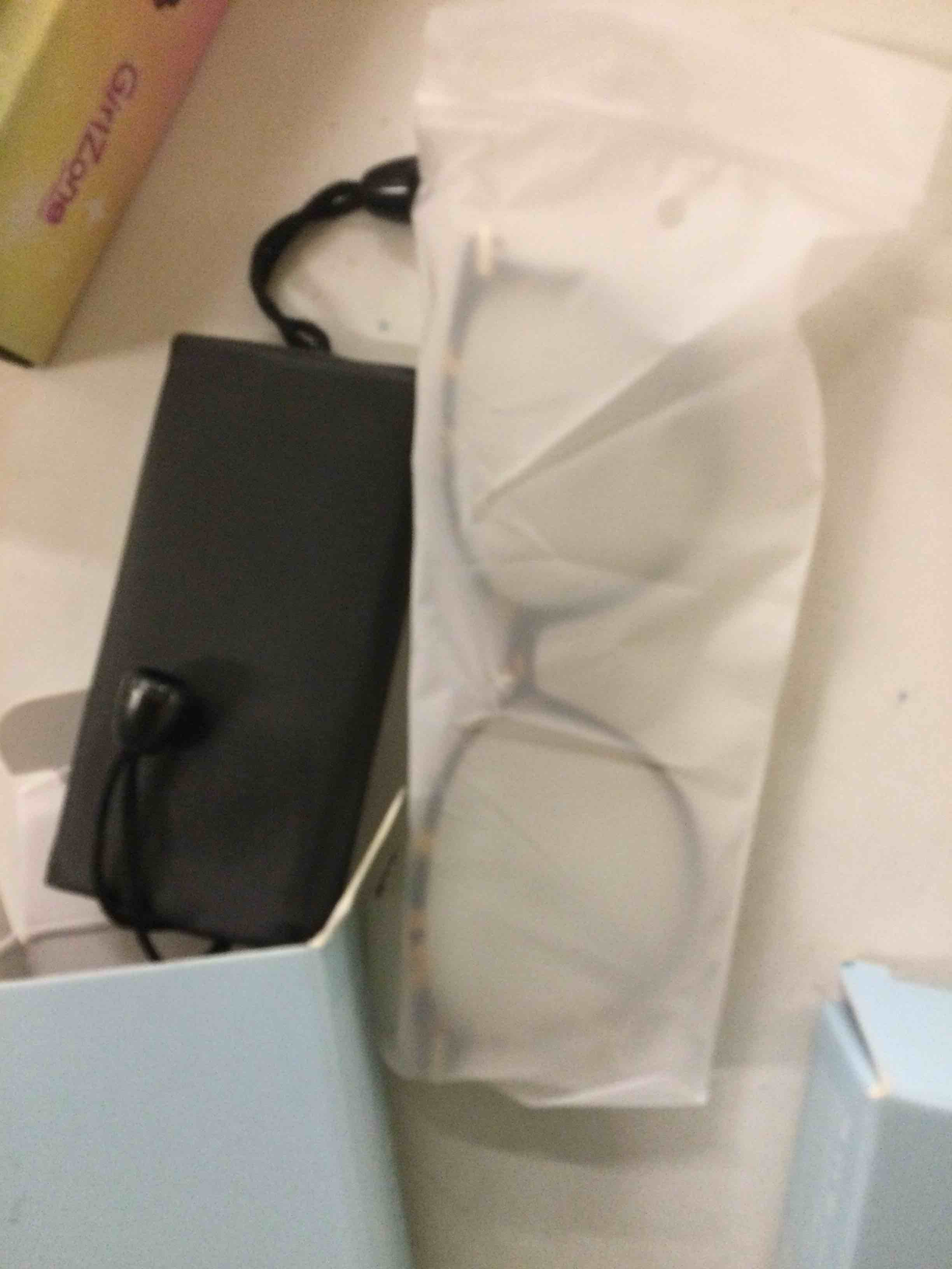 Condition photo showing New/Like New for Gaoye Blue Light Blocking Glasses - Trending Round TR90 Frames, Metal Arms, UV400 Protection - Matching Soft Case *1-tea Leopard/Transparent Lens Clear