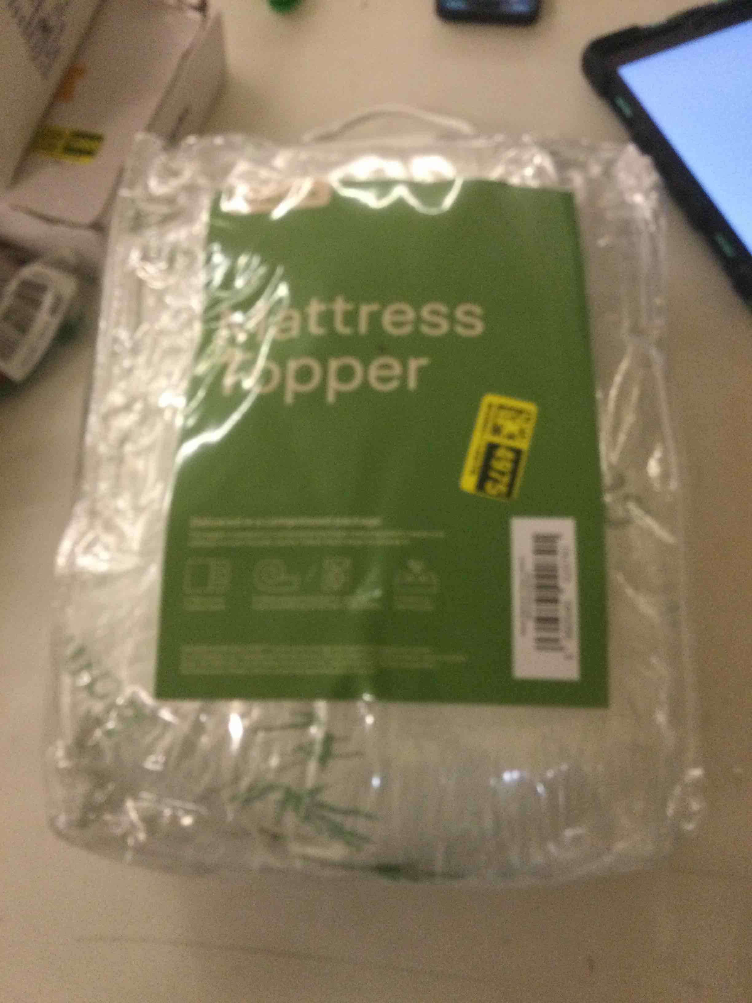 Condition photo showing New/Like New for Ultra Soft Queen Size Mattress Topper - Viscose Made from Bamboo Pillow Top Mattress Pad for Back Pain Relief - Naturally Cooling for Hot Sleepers, Green Green Queen