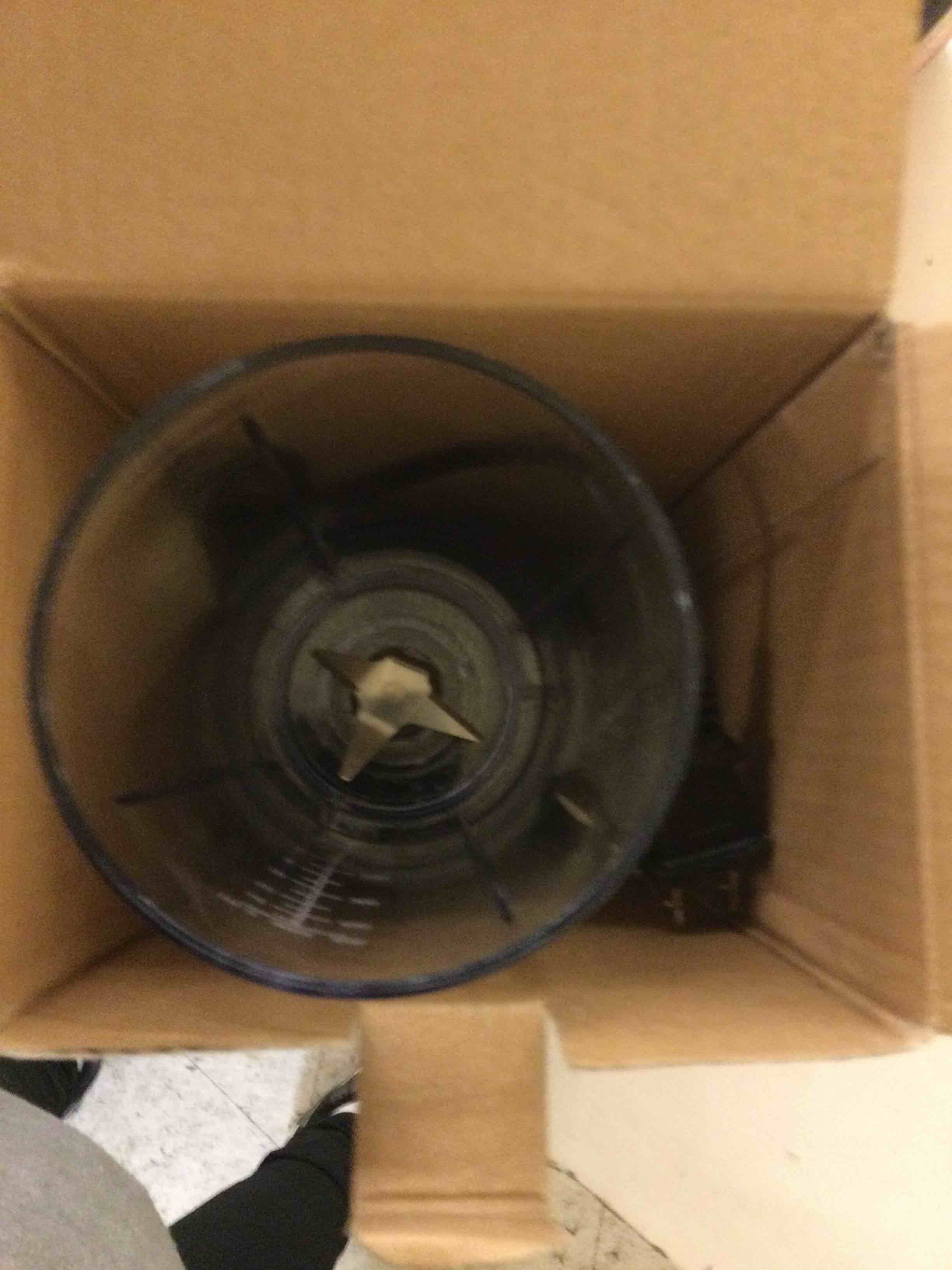 Condition photo showing As Is for Mueller Ultra Bullet Personal Blender for Shakes and Smoothies with 15 Oz Travel Cup and Lid, Juices, Baby Food, Heavy-Duty Portable Blender & Food Processor, Grey (B09B93MMNL)