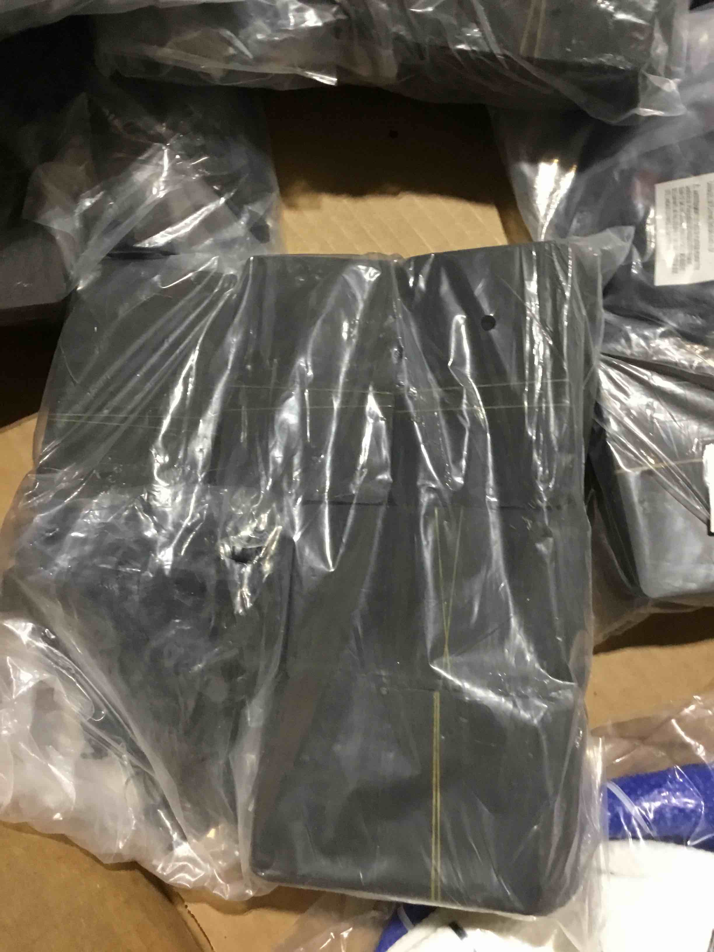 Condition photo showing Good Condition for 500 Pack Blank Hang Tags with String and Fasteners, 2 x 3.5 in Cardstock Paper Tags for Labeling, Pricing, and Gifting - Kraft black Tag for Retail, Clothing, Gifts, and Craft Projects