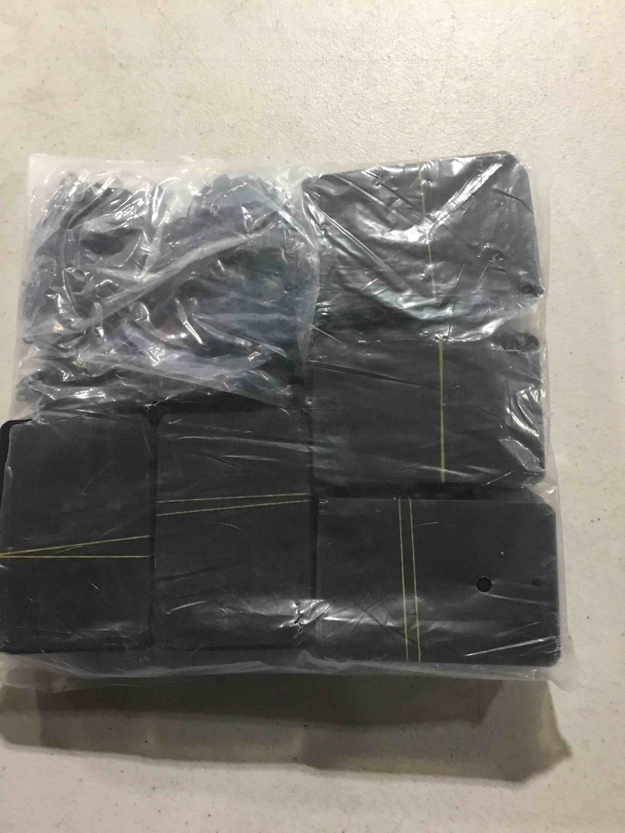 Condition photo showing Good Condition for 500 Pack Blank Hang Tags with String and Fasteners, 2 x 3.5 in Cardstock Paper Tags for Labeling, Pricing, and Gifting - Kraft black Tag for Retail, Clothing, Gifts, and Craft Projects