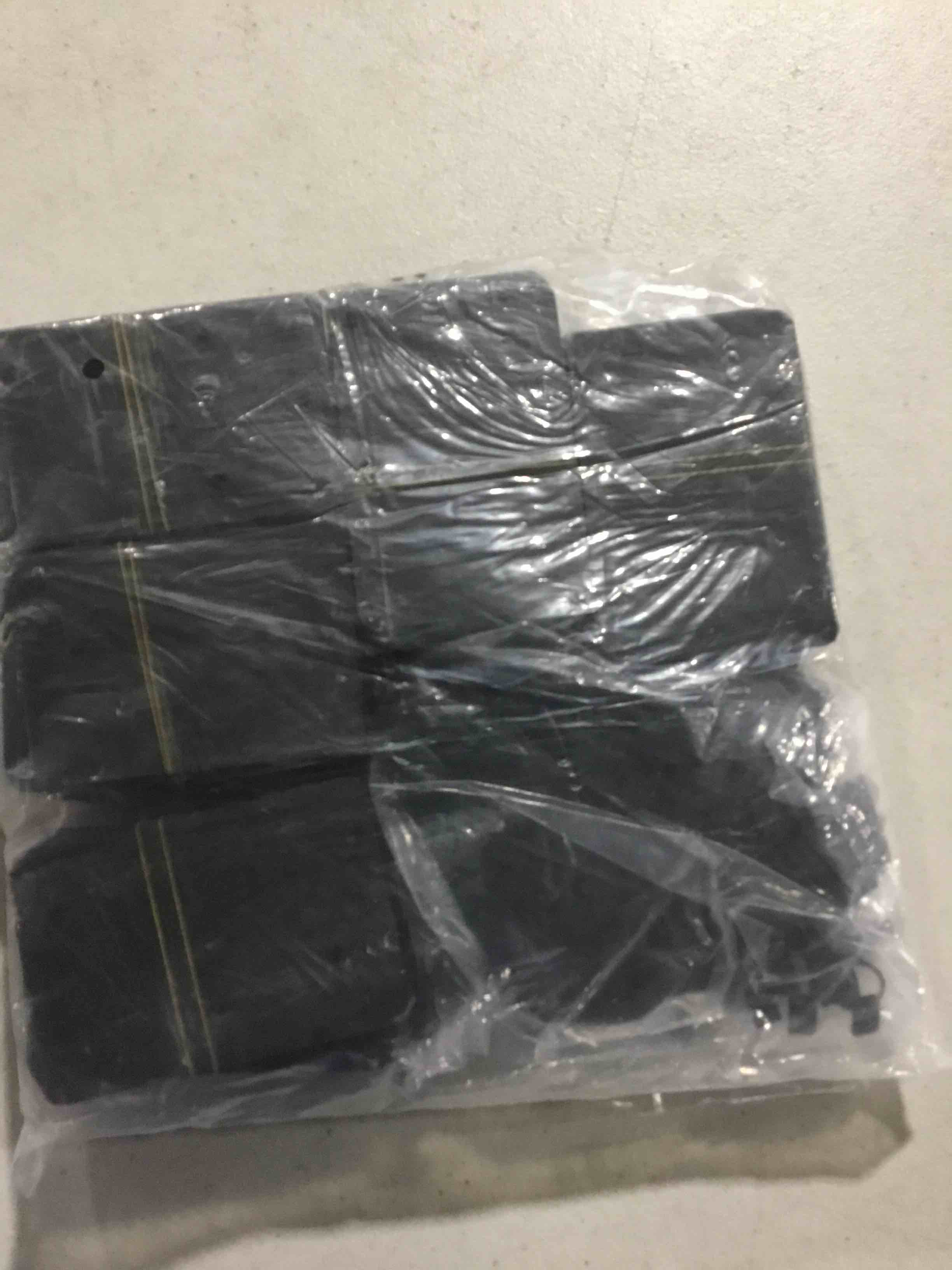 Condition photo showing Good Condition for 500 Pack Blank Hang Tags with String and Fasteners, 2 x 3.5 in Cardstock Paper Tags for Labeling, Pricing, and Gifting - Kraft black Tag for Retail, Clothing, Gifts, and Craft Projects