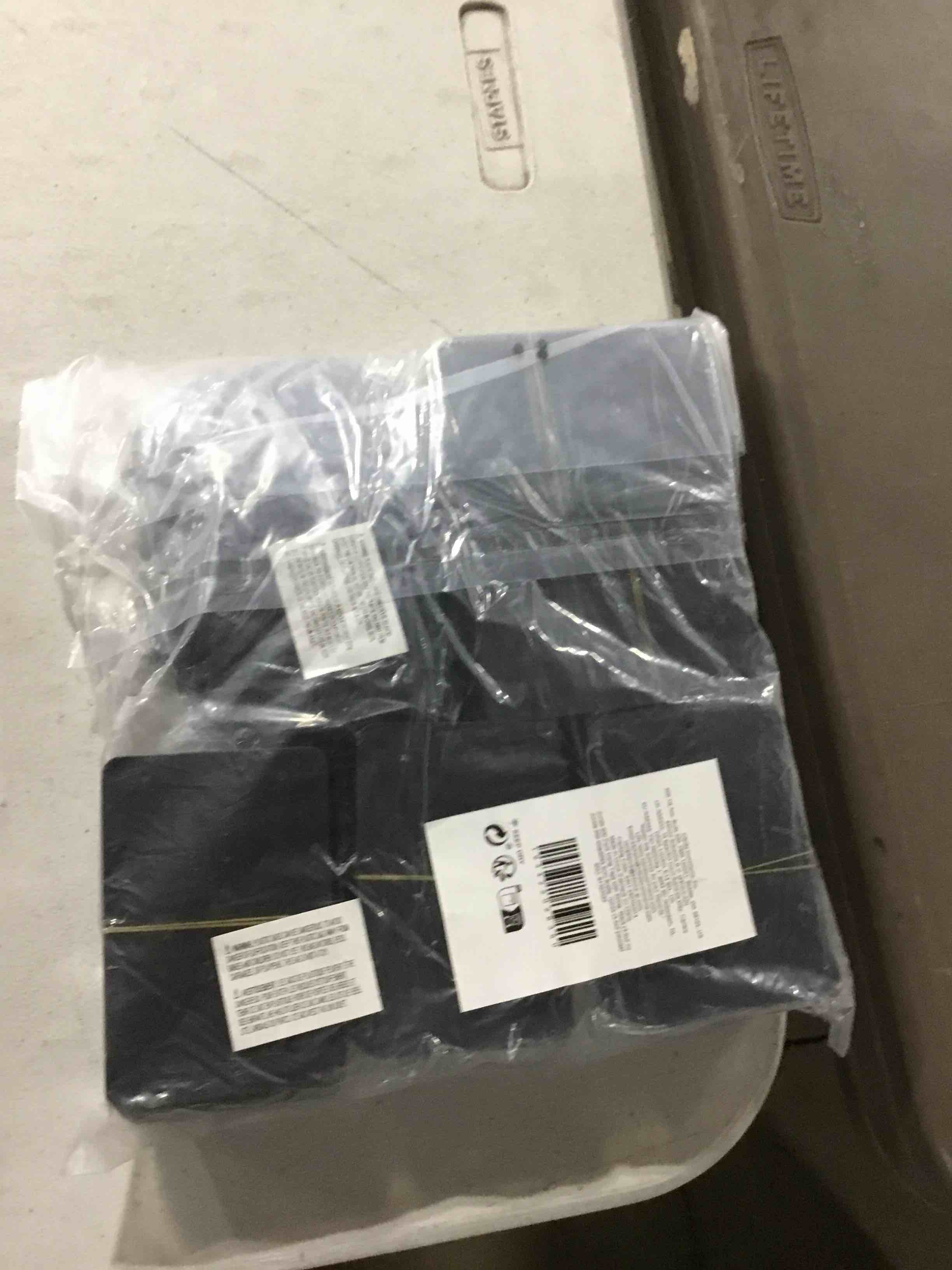 Condition photo showing item condition for 500 Pack Blank Hang Tags with String and Fasteners, 2 x 3.5 in Cardstock Paper Tags for Labeling, Pricing, and Gifting - Kraft black Tag for Retail, Clothing, Gifts, and Craft Projects