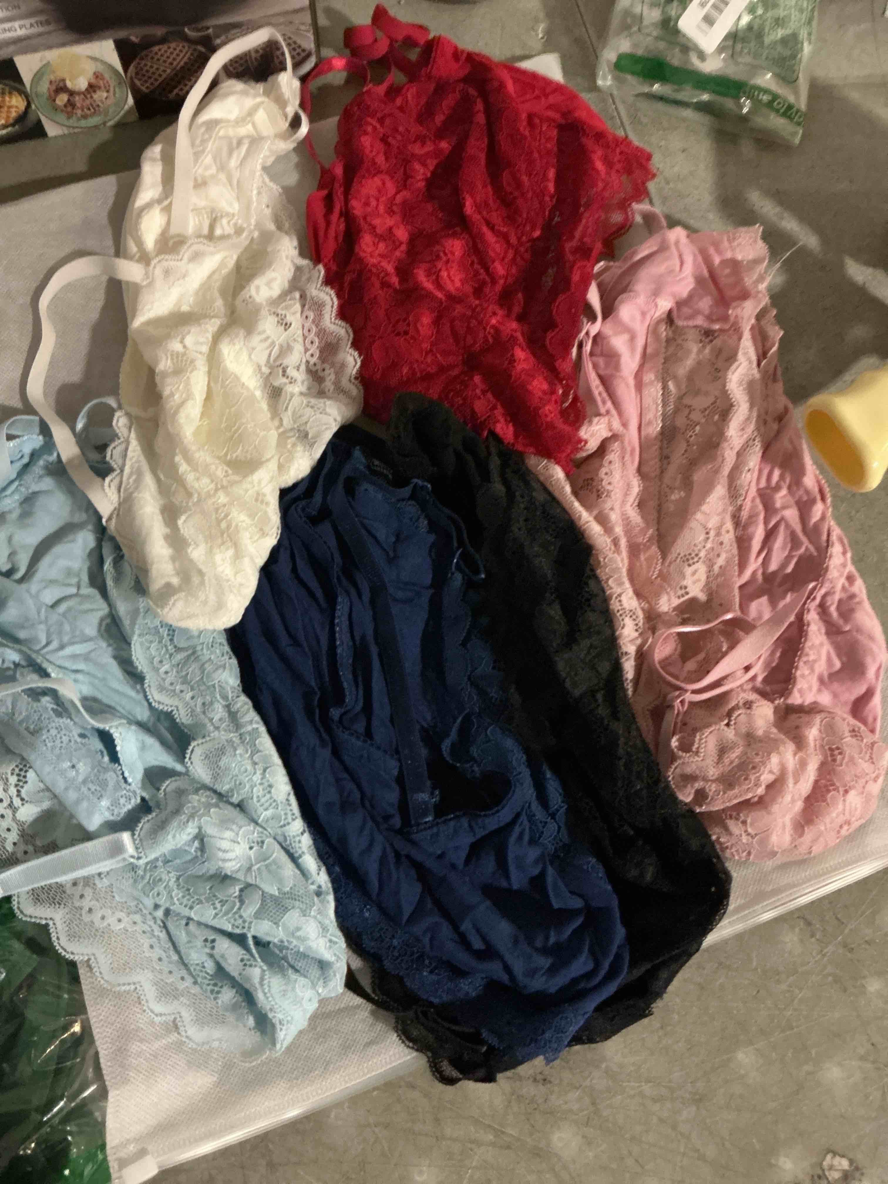 Condition photo showing As Is for geyoga 6/12 pcs women's lace cami top, wireless bralette floral non padded bandeau bras with straps x-large black, navy blue, wine red, light blue, pink, white (only lace cami  ) 