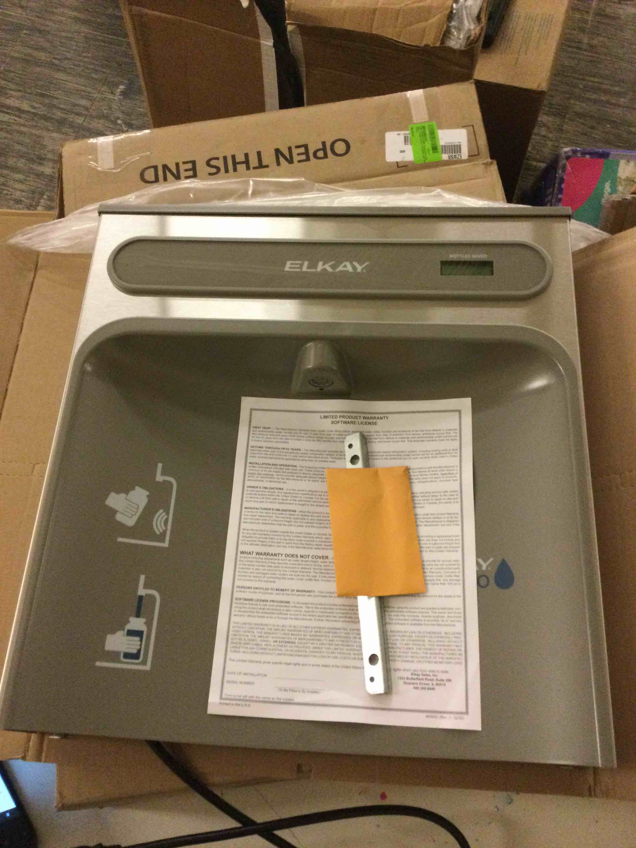 Condition photo showing New/Like New for elkay ezsdwslk bottle filling station and cooler, 38.63 x 19.00 x 0.00 inches, light gray granite light gray granite non-filtered ez push bar non-refrigerated (top portion only)