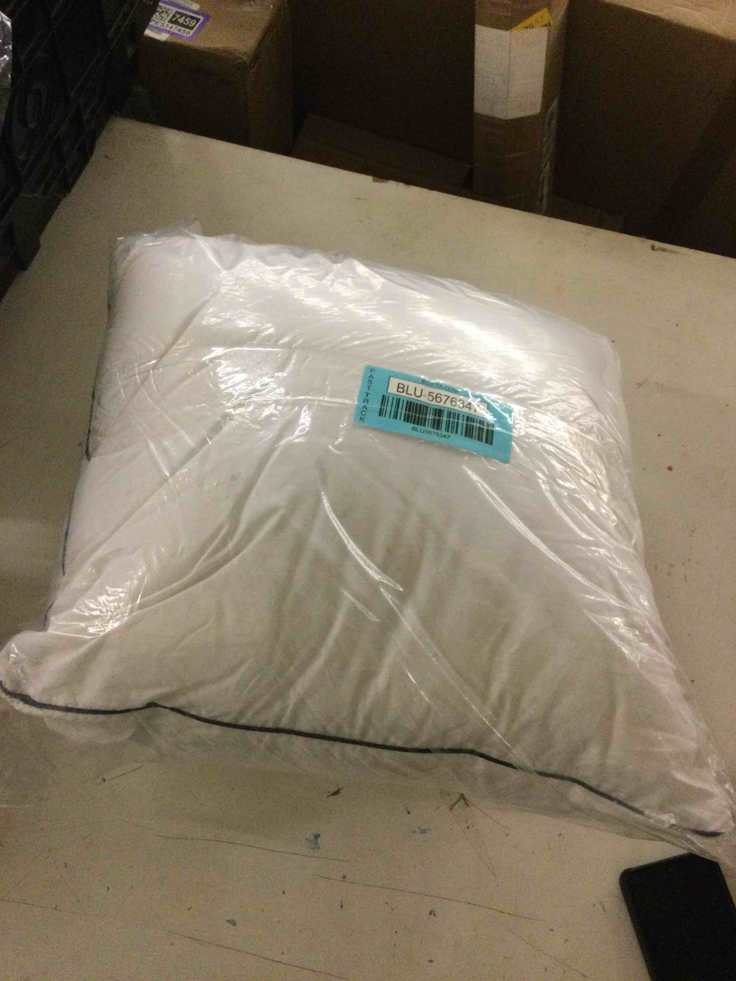 Condition photo showing Good Condition for dearfoams bed pillows,one king size, luxurious 200 tc cotton down alternative bed pillows,suppo