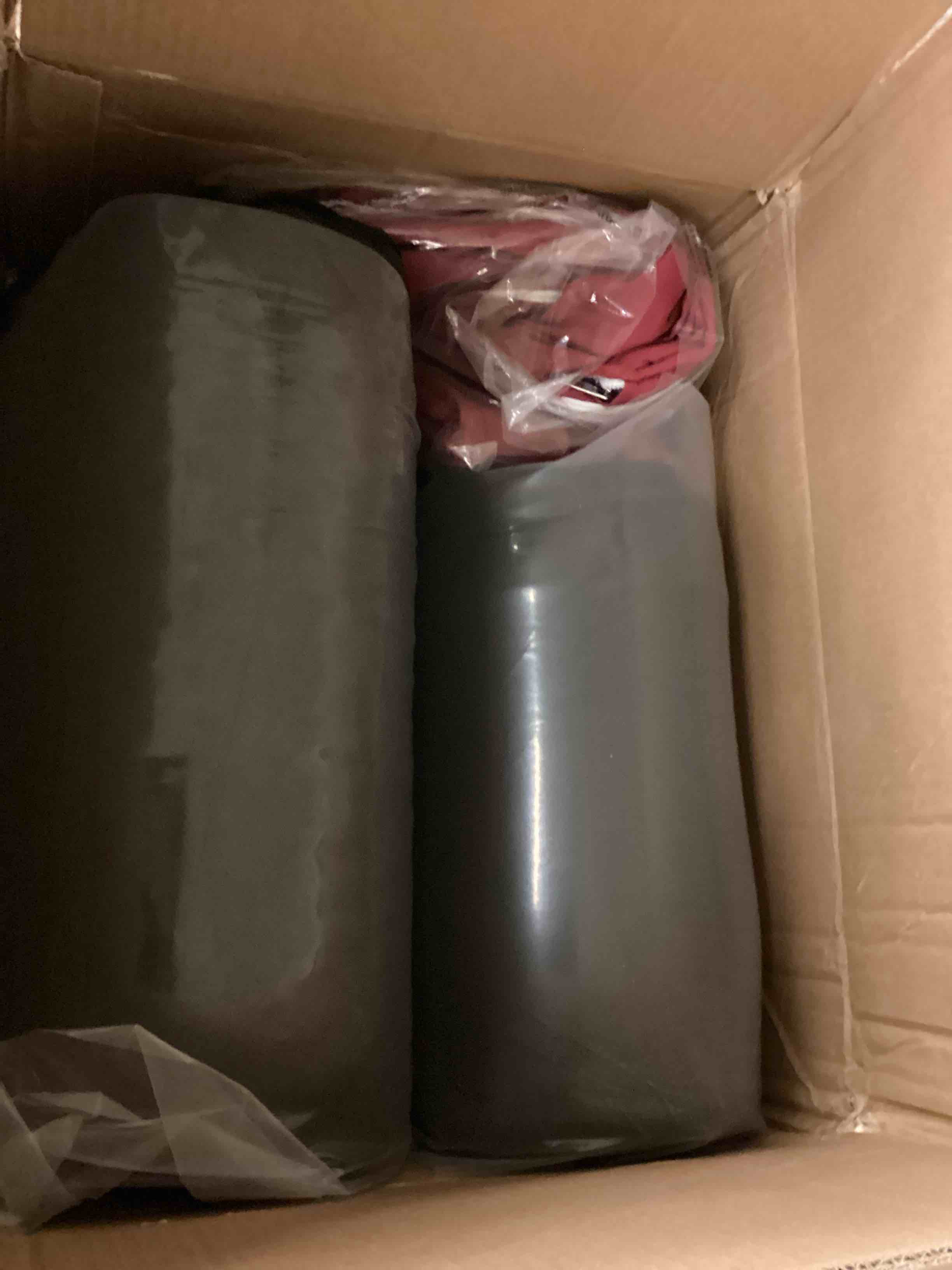 Condition photo showing New/Like New for outdoor seat cushion set 22 l × 24 w × 5 h inch waterproof & fade resistant patio furniture cushions with removable cover with handle and straps for sofa chairs, chairs, burgundy 22 l x 24 w x 5 h inch burgundy 1