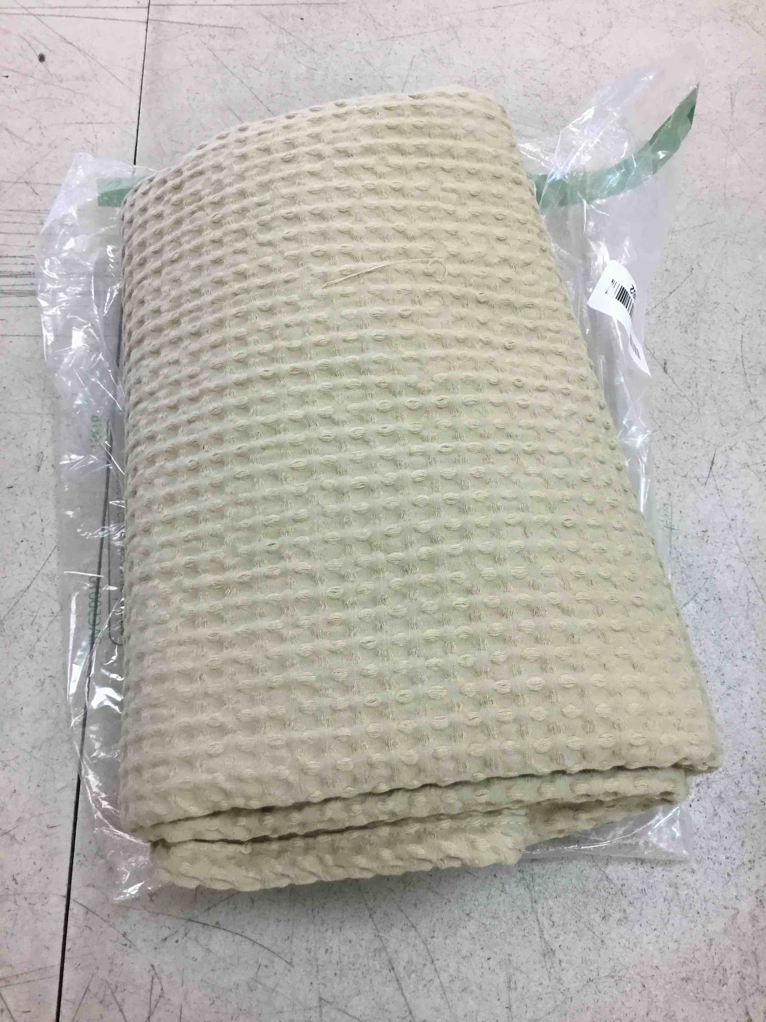 Condition photo showing New/Like New for phf 400gsm 100% washed cotton waffle weave blanket, cozy breathable skin-friendly throw queen size for all season, luxury fall layer bedspread for couch bed sofa, elegant home decor
