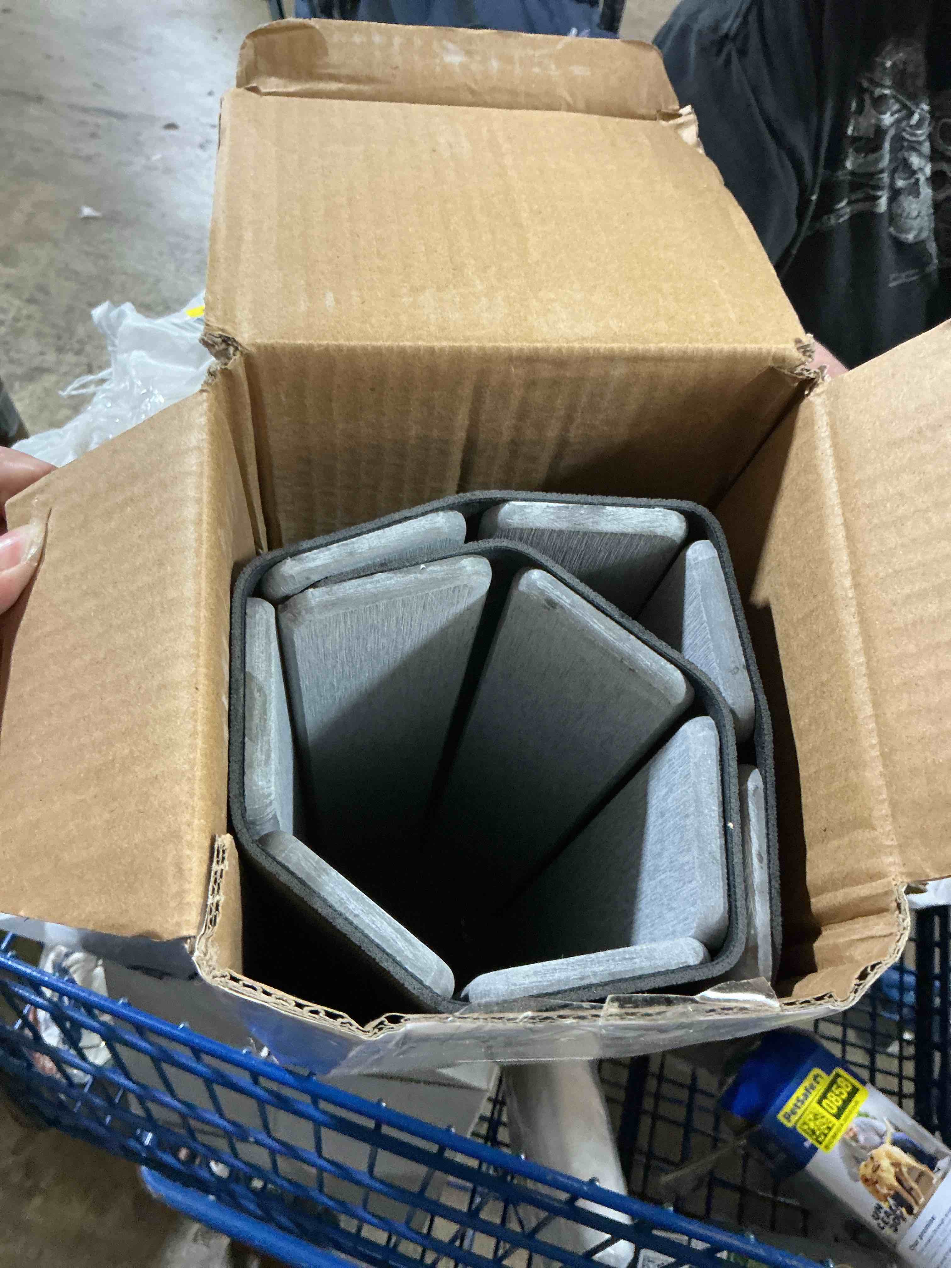 Condition photo showing New/Like New for foldable stone bath mat, 1 pcs quick-dry diatomaceous earth stone drying mat for bathroom, non-slip rubber base, shower mat outside shower, easy to store, easy to clean (grey 24"×16" & 8"x4")