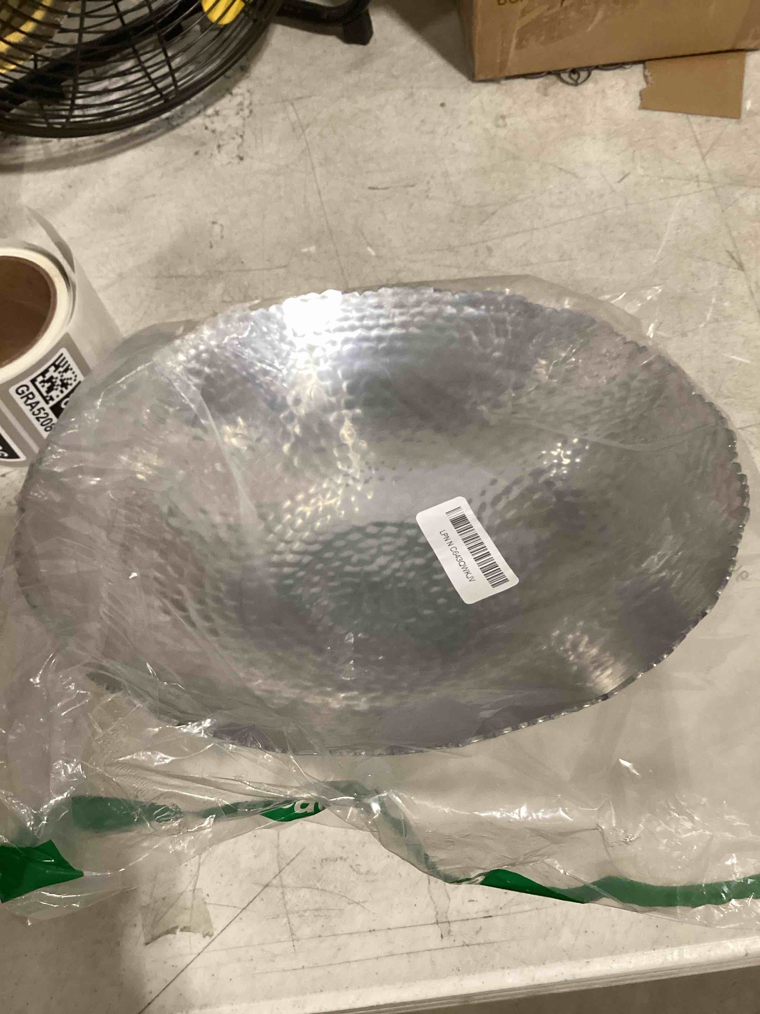 Condition photo showing As Is for incomplete ihi est. 1986 hammered surface - rippled edge - 12.5 inch silver tone polished aluminum multipurpose serving bowl with pedestal base stand