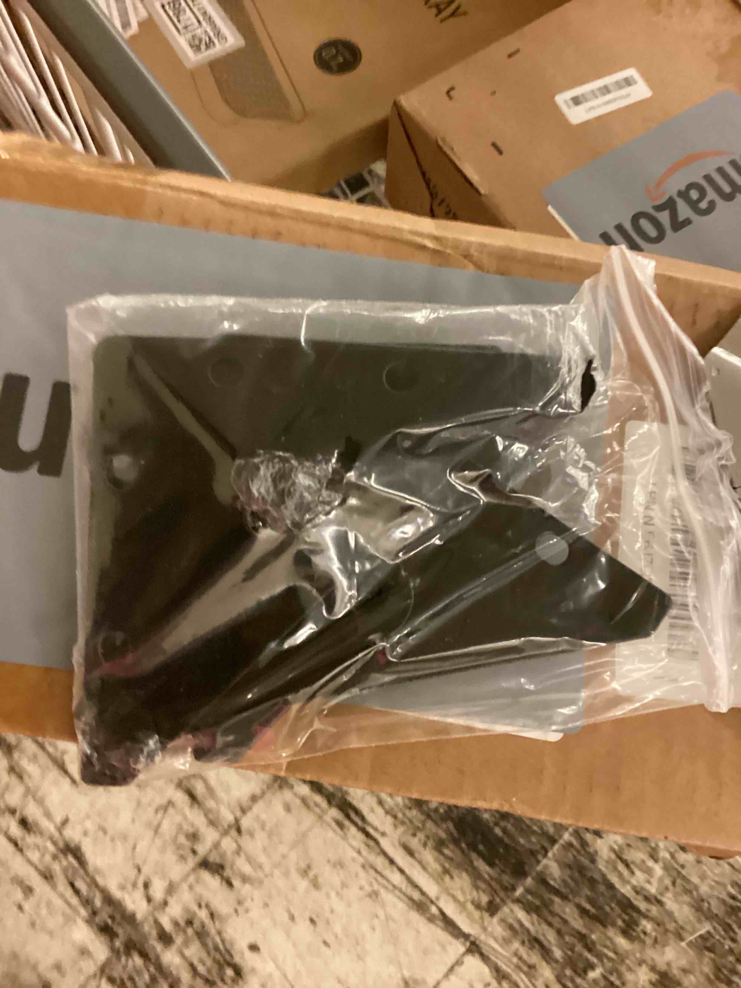 WorkPro Corner Bracket 