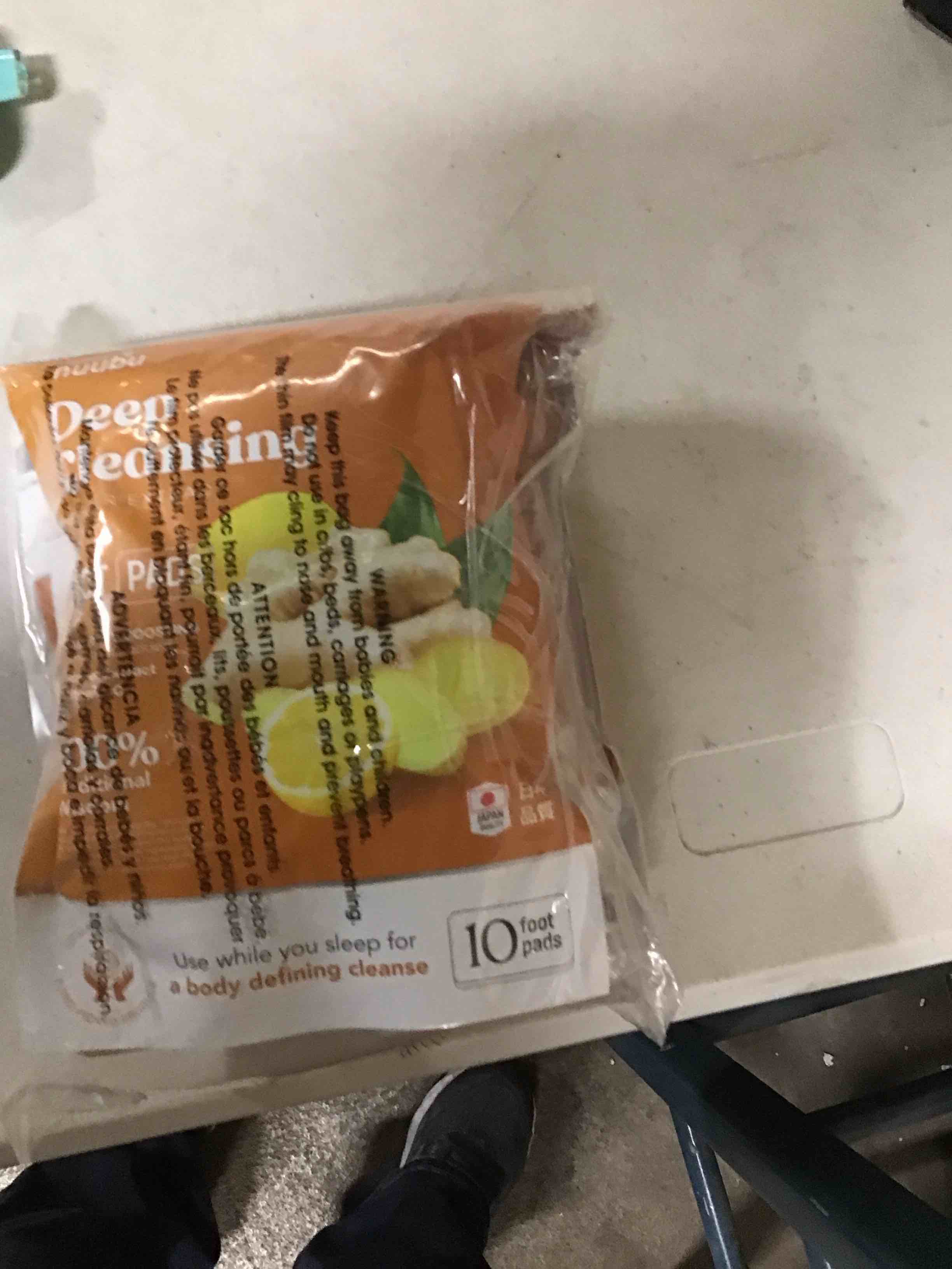 deep cleansing foot pads