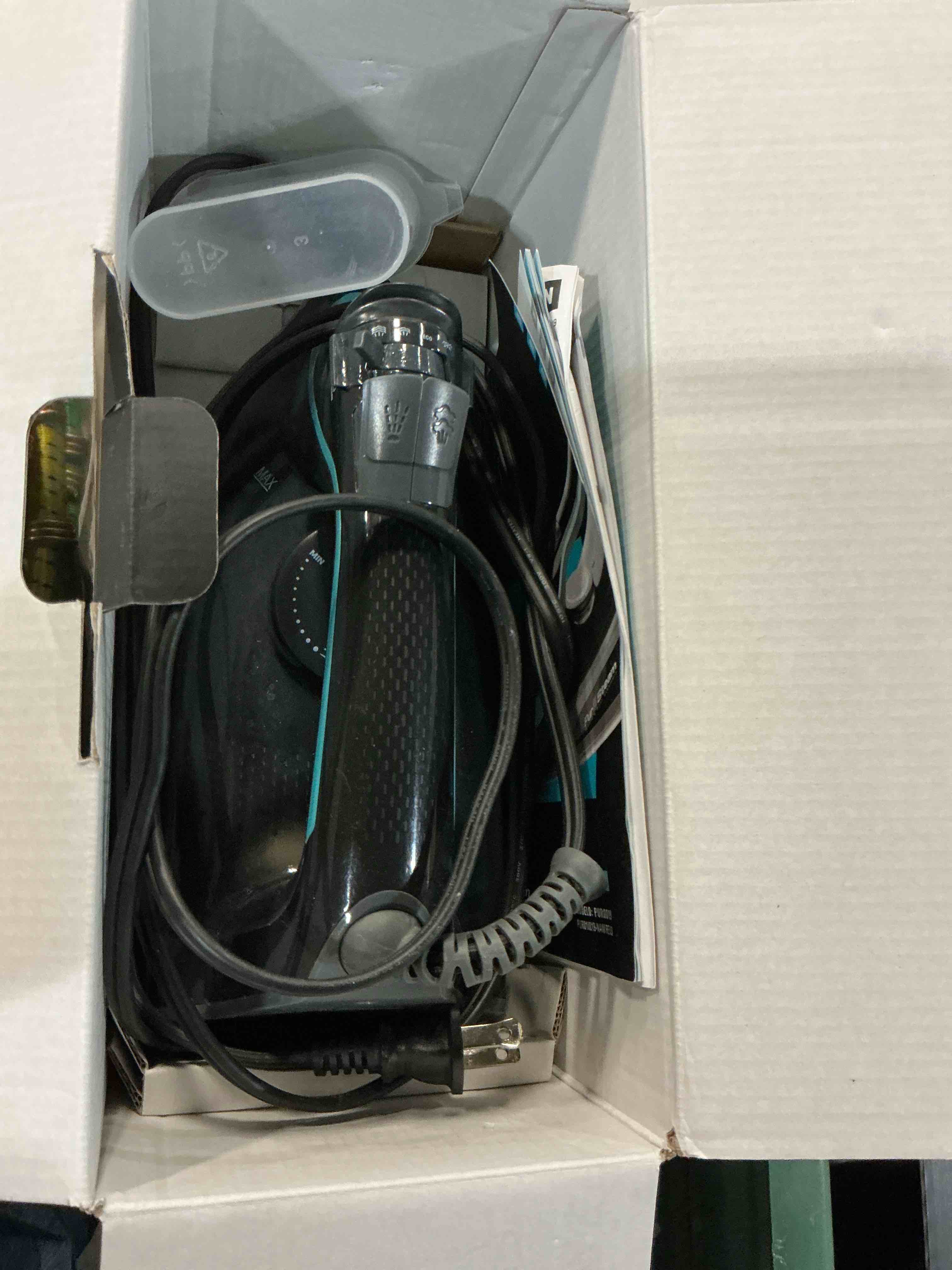Condition photo showing Good Condition for pursteam steamburst+ 1750w steam iron, ceramic soleplate, adjustable steam, burst of steam, self-clean, anti-calc, anti-drip, powerful & long-lasting steam for all fabrics