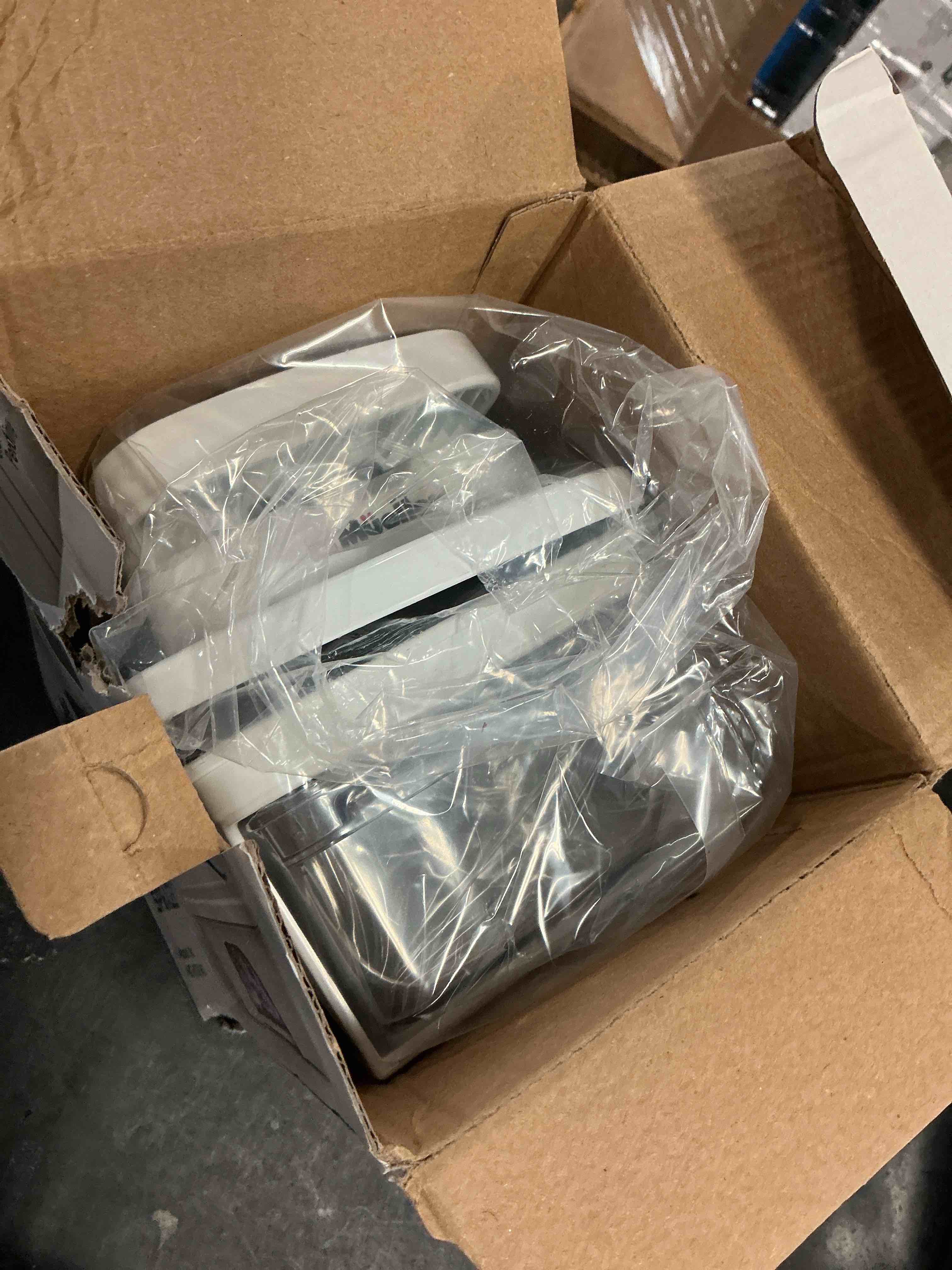 https://s3.amazonaws.com/lotting-images-prod/Bascom/PPE7045956_1789482287855.jpeg