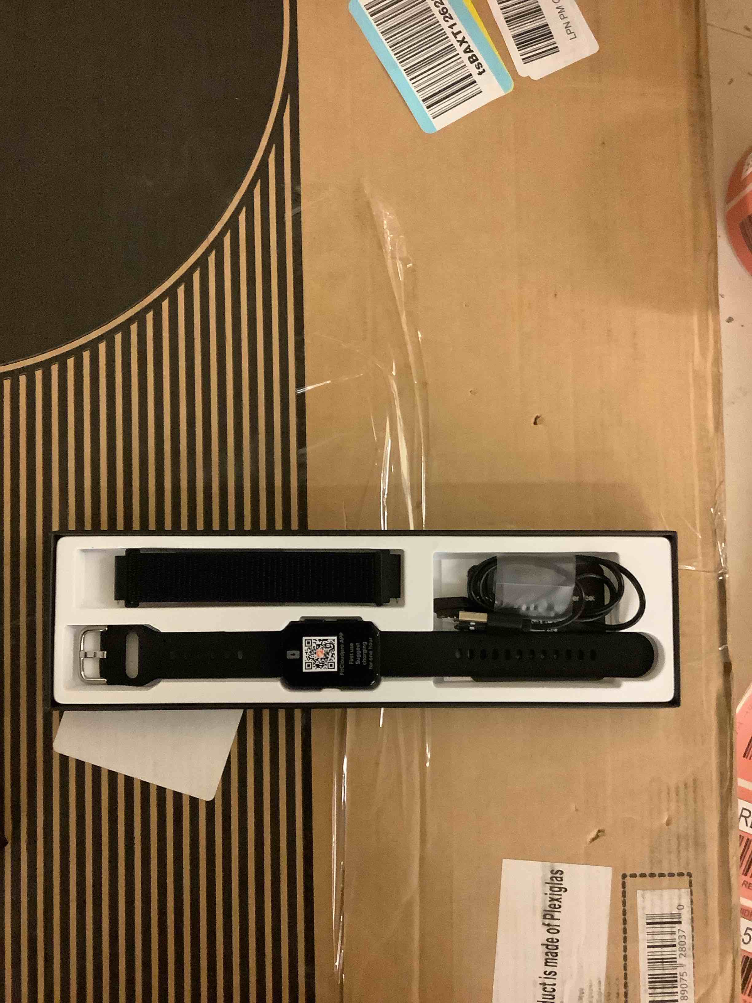 https://s3.amazonaws.com/lotting-images-prod/Bascom/RED5716745_1783523574903.jpeg