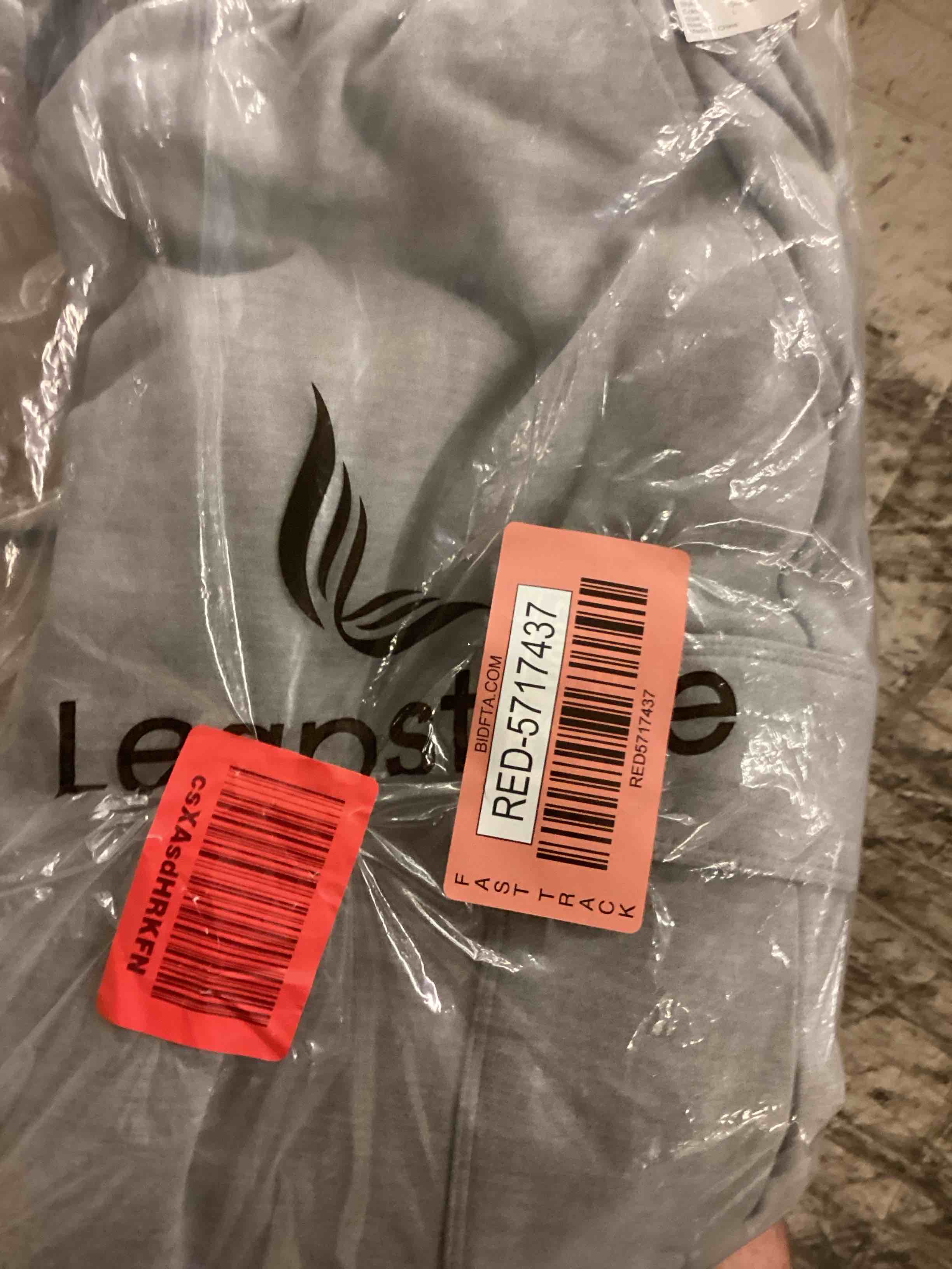 Condition photo showing New/Like New for women's fleece cargo joggers - multi-pockets, elastic drawstring waist, warm winter daily wear  heather 