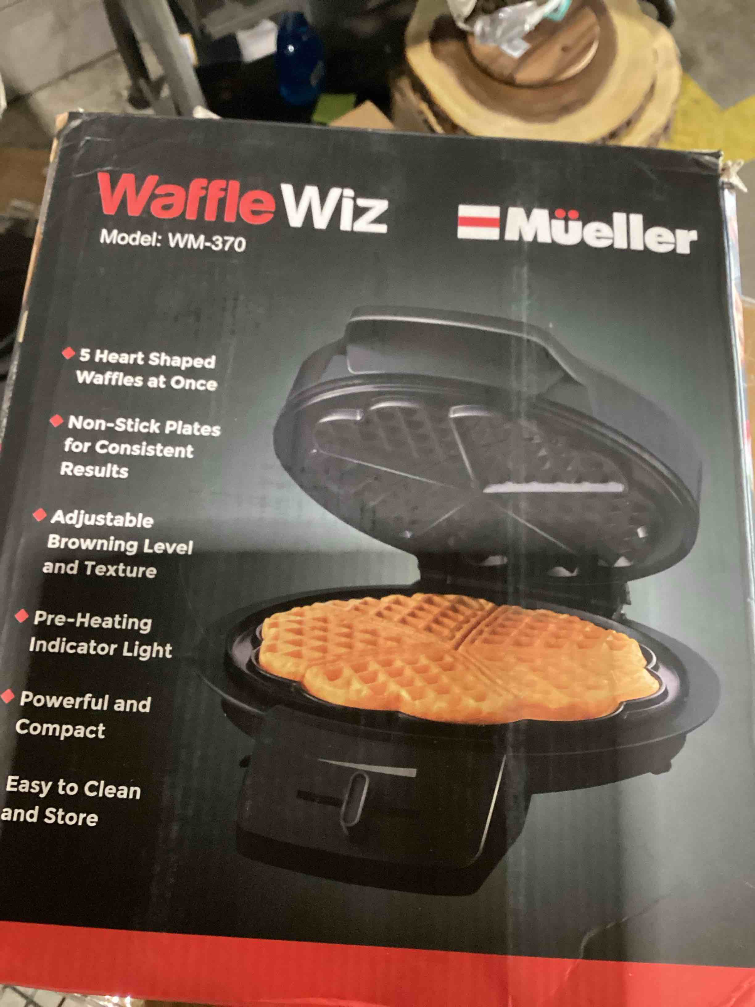 Waffle maker 