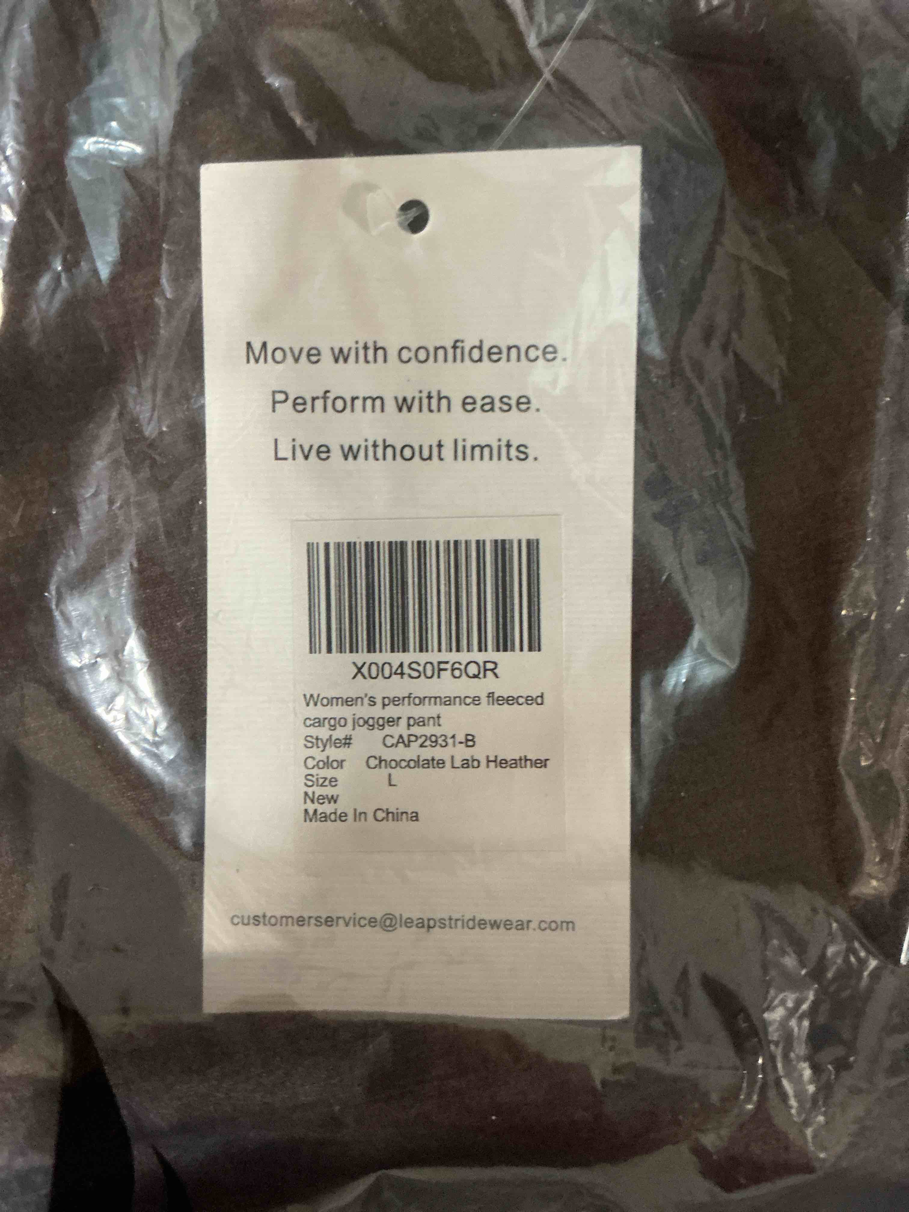 Condition photo showing New/Like New for women's fleece cargo joggers - multi-pockets, elastic drawstring waist, warm winter daily wear chocolate lab heather size l