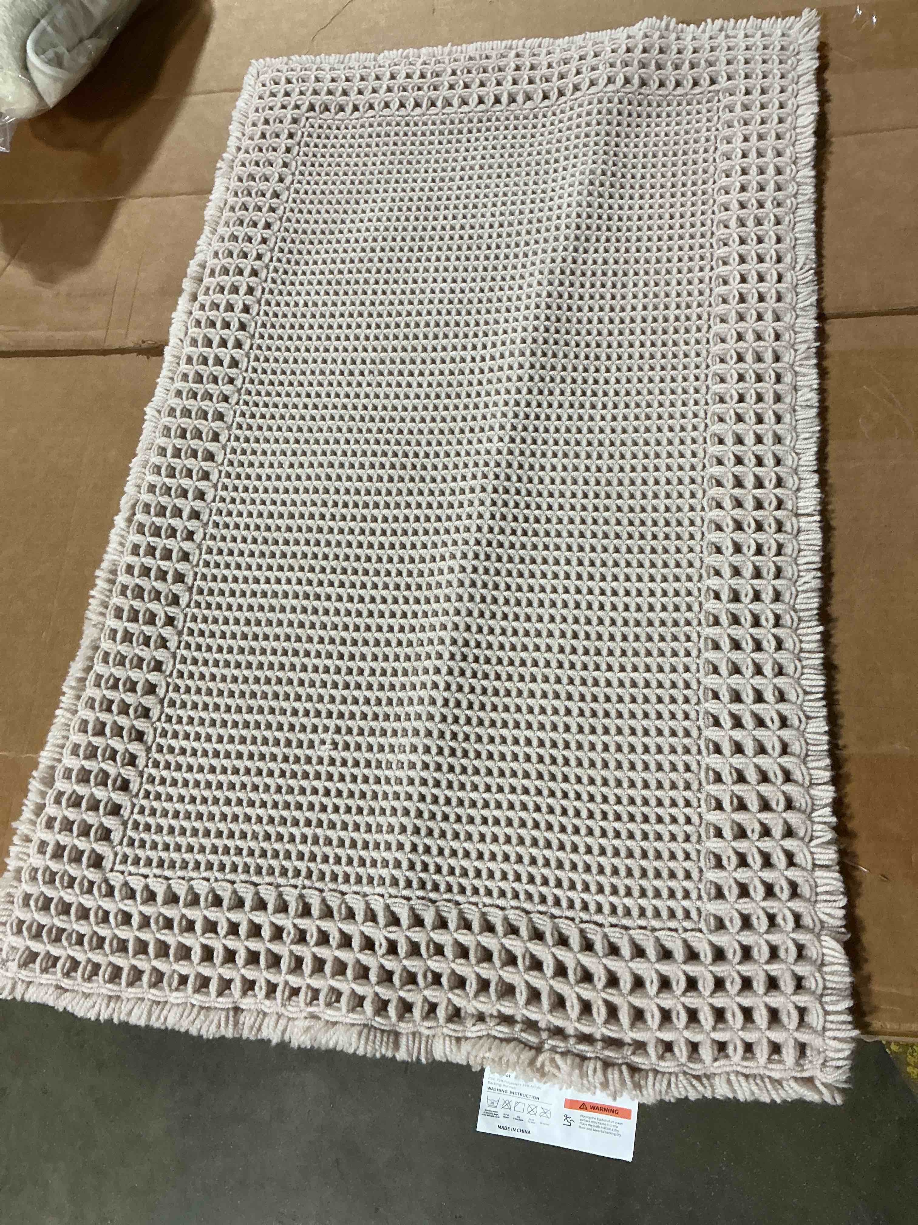 Condition photo showing Good Condition for bath mat, waffle bath mat super absorbent non slip bathroom rug 16x24 inch, machine washable, similar stock photo