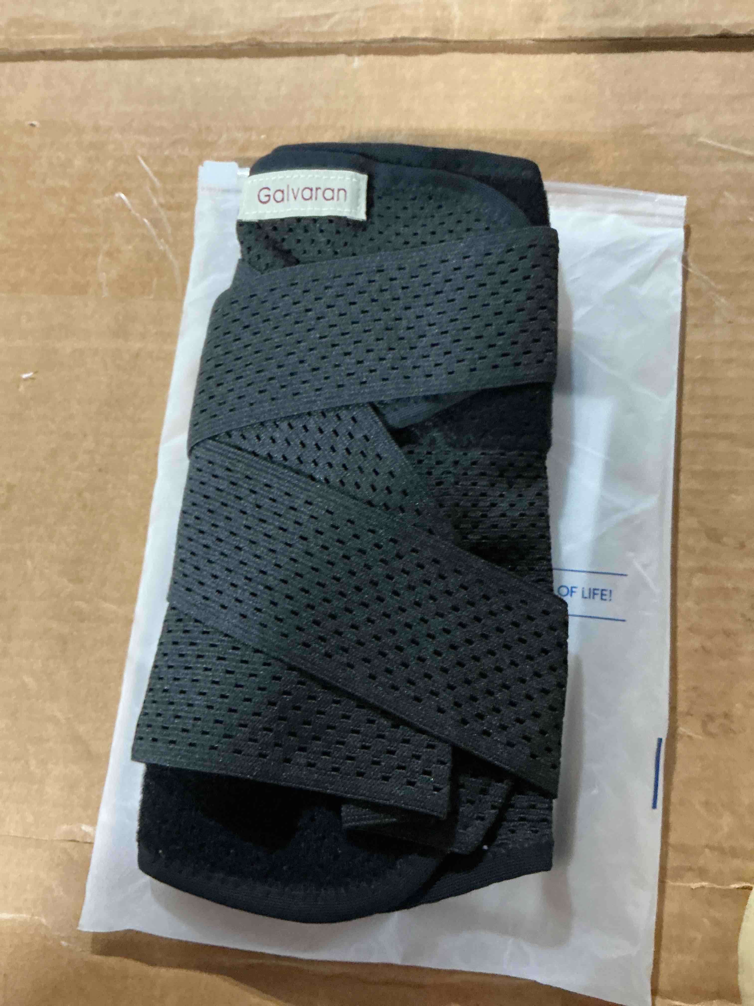 Condition photo showing Good Condition for galvaran knee brace with side stabilizers for meniscal tear knee pain acl mcl arthritis injuries recovery, breathable adjustable knee support for men and women black large