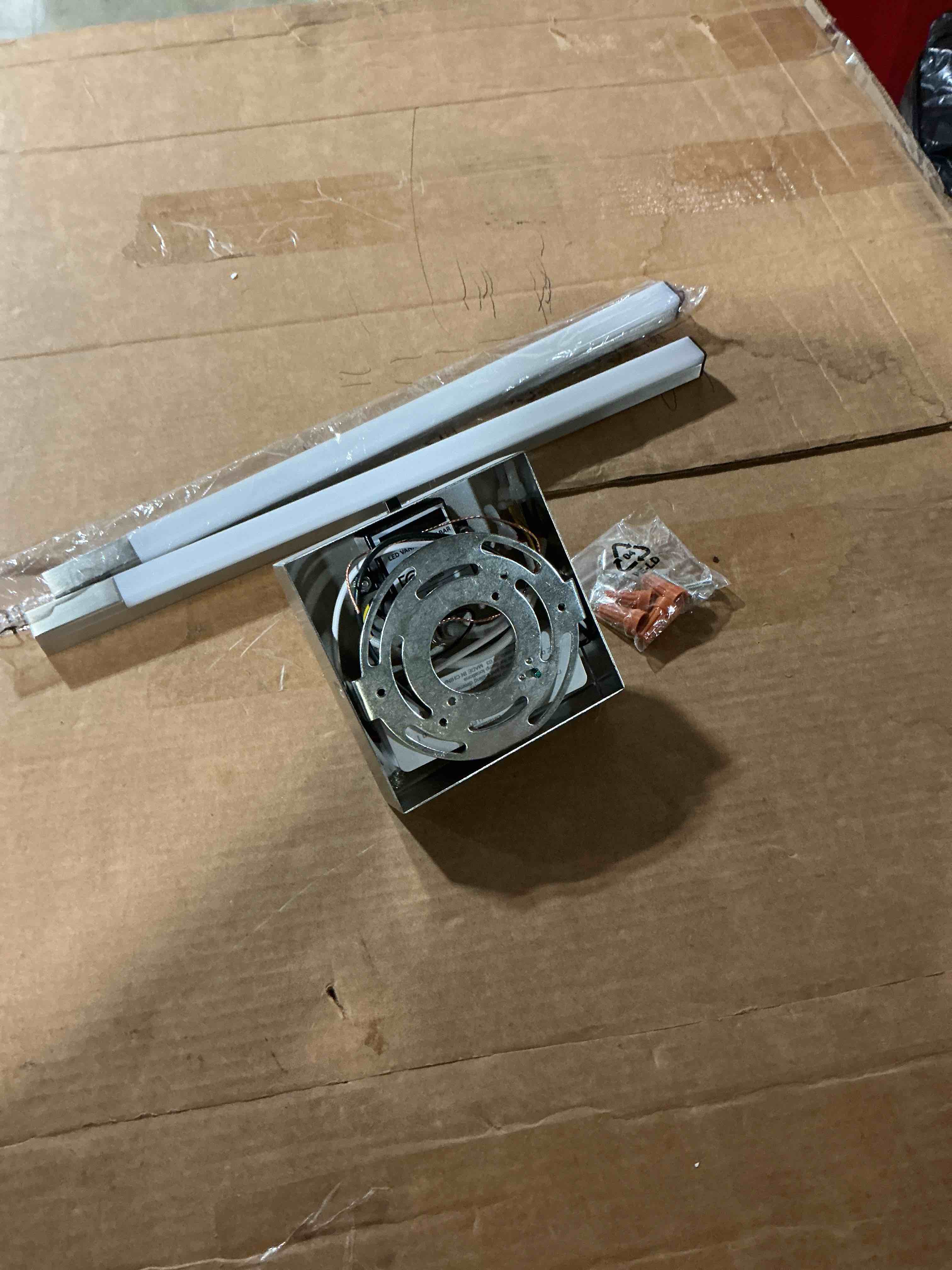 Condition photo showing As Is for ensenior modern brushed nickel bathroom vanity light 32 inch, built-in dimmer, 1450lm dimmable 5cct led bath lights, bar vanity light for bathroom mirror cabinets bedroom-fcc & etl certificated 32 inch brushed nickel