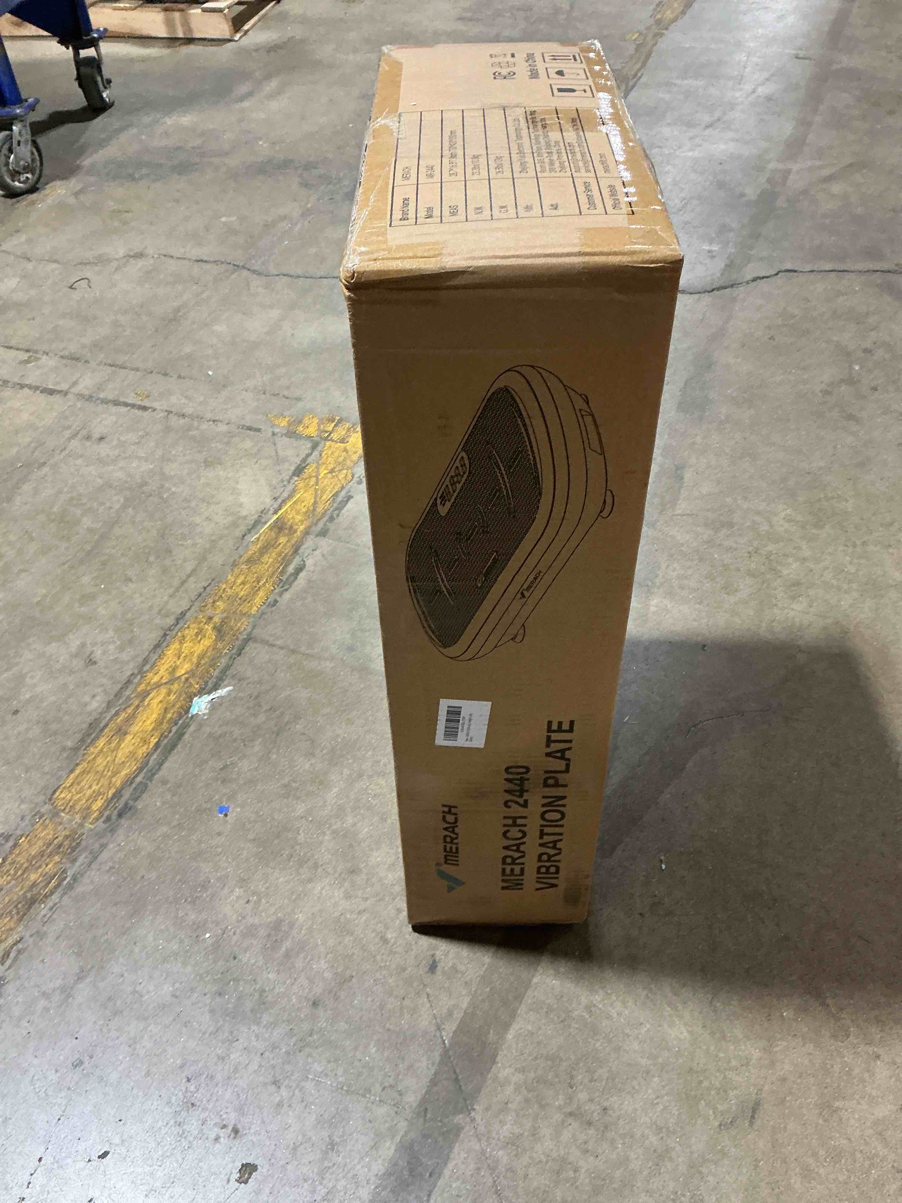 Condition photo showing New/Like New for merach cv40 curved vibration plate exercise machine with 440lbs capacity | 200w powerful motor, 13mm amplitude, shake plate for lymphatic drainage, bluetooth, silicone pedal, resistance band, home gym