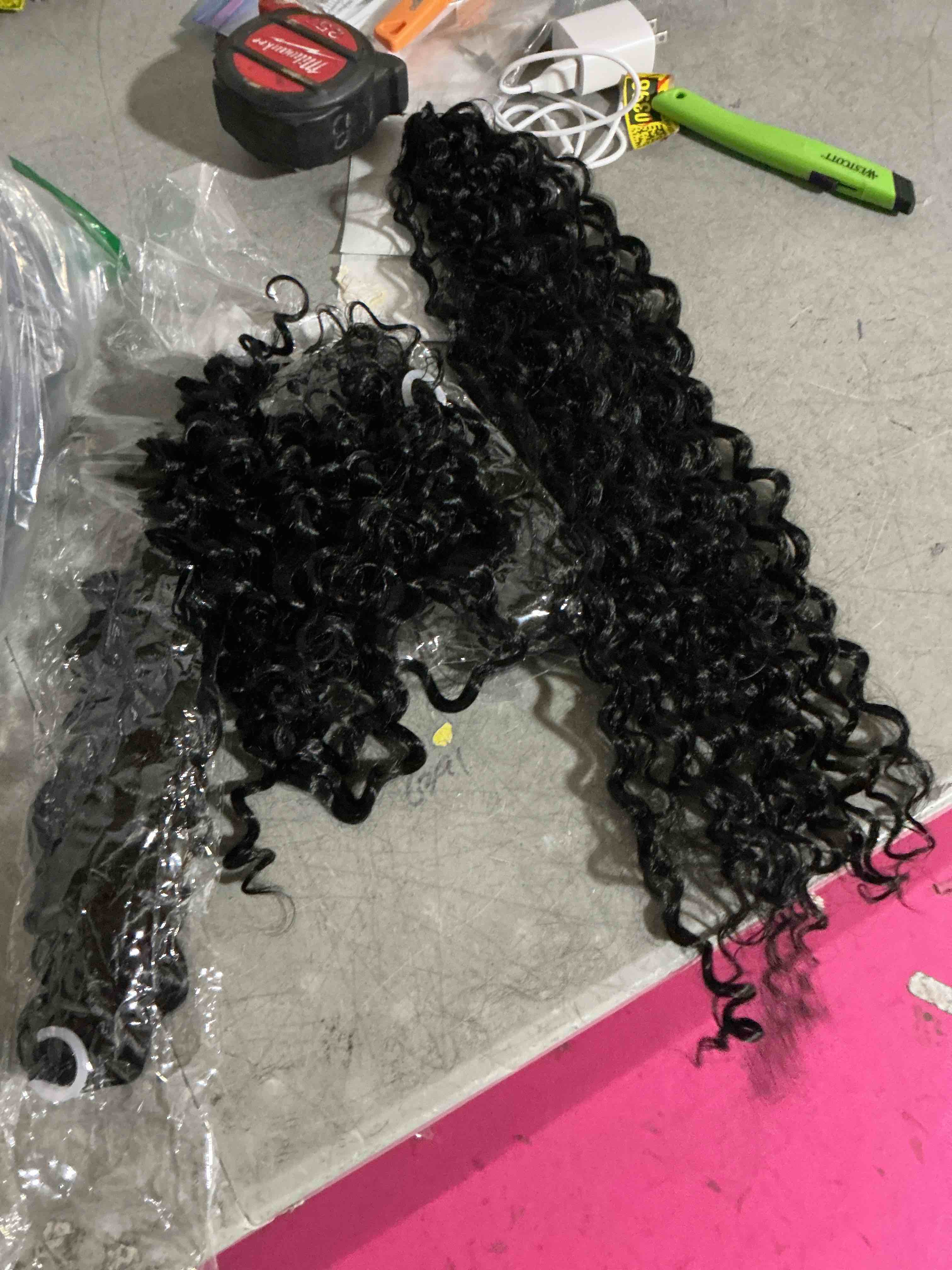 Condition photo showing Good Condition for feather crochet hair for black women 18 inch 100 strands, pre separated invisible micro knots croche
