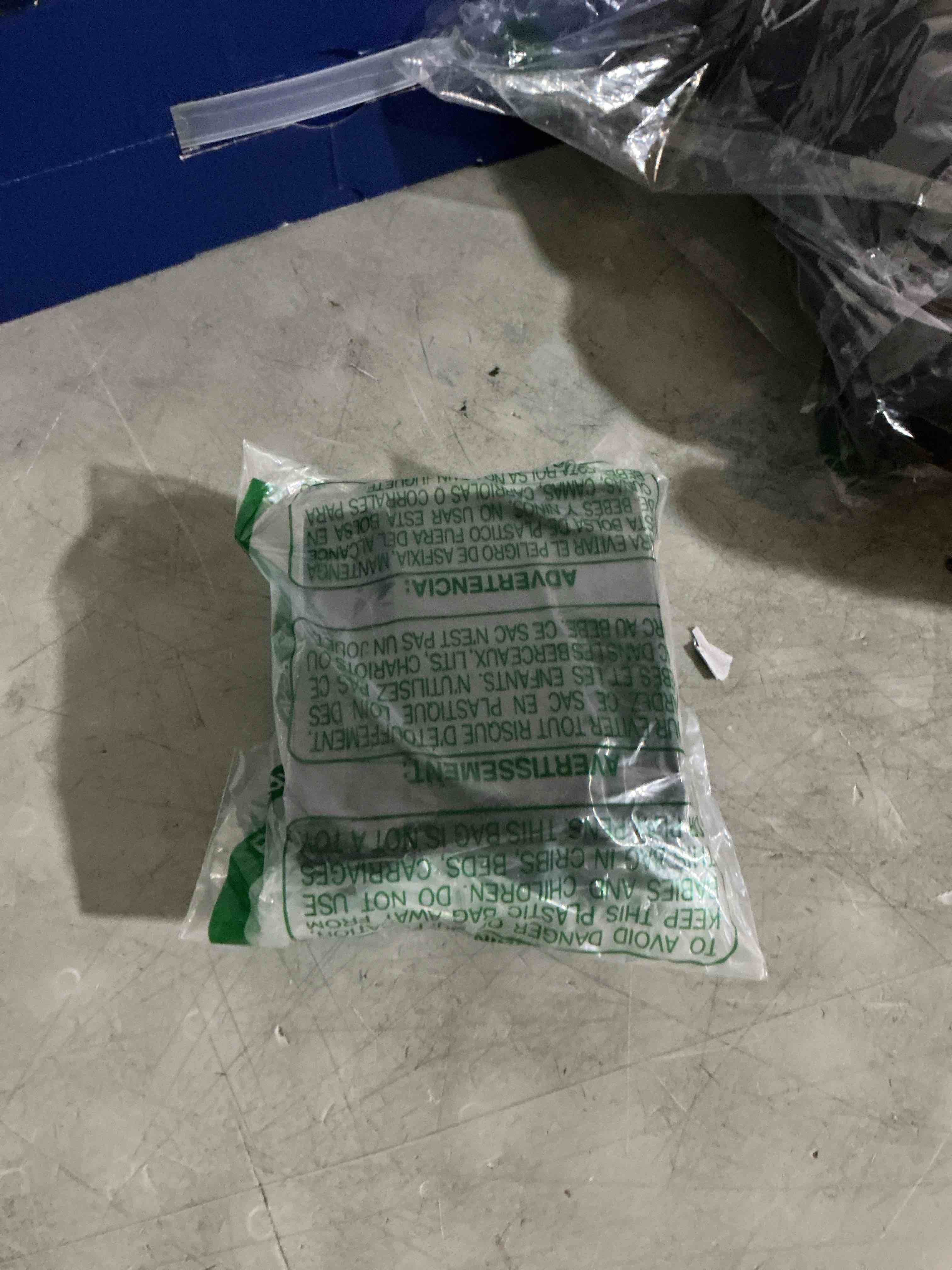 Condition photo showing Good Condition for nispira ex201 pre-motor vacuum filter replacement compatible with shark carpetxpert ex201 ex150 ex150c ex200 ex200c ex300 upright deep carpet cleaners, 12 packs