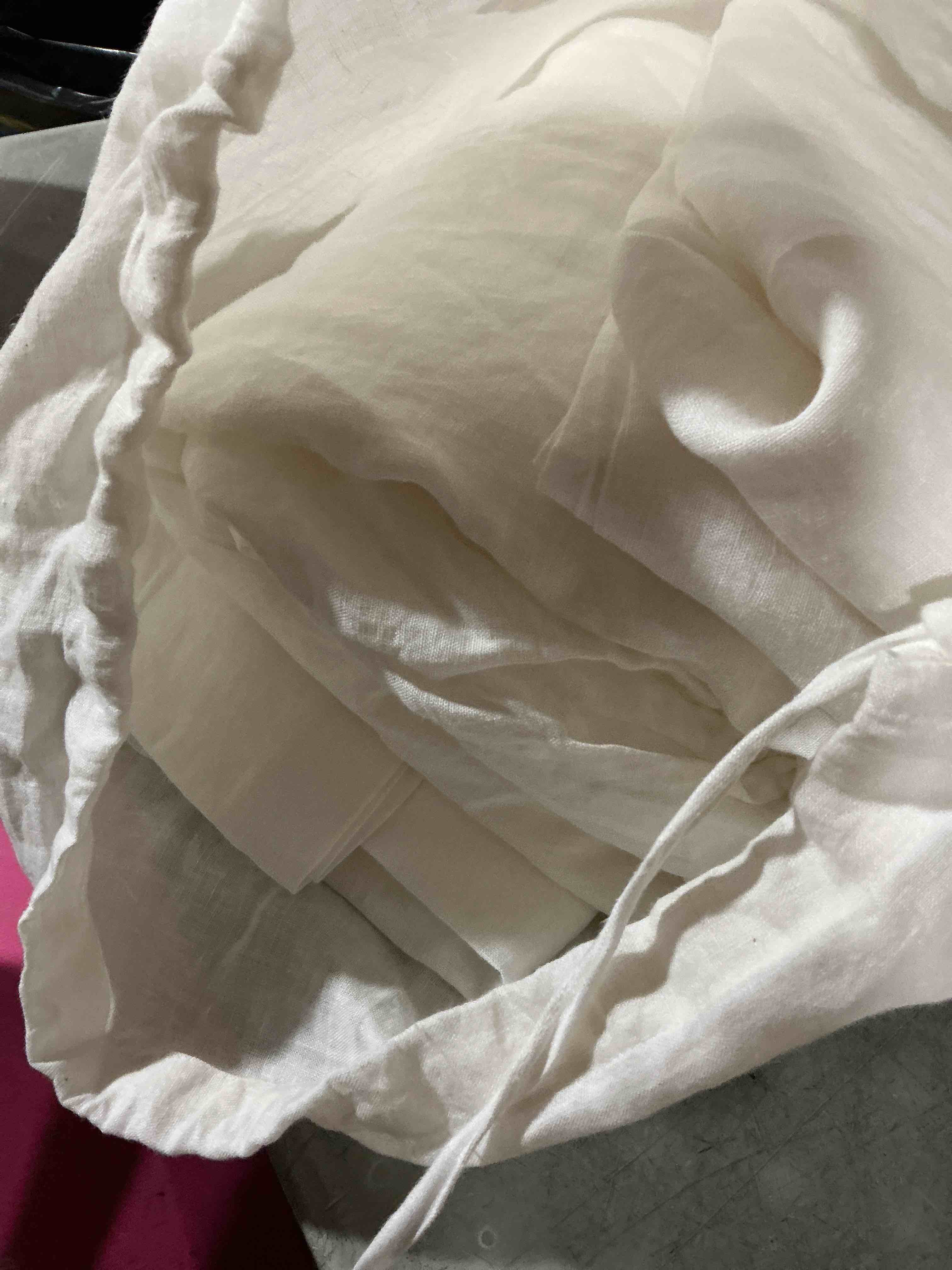 Condition photo showing New/Like New for european linen sheet set 4 pcs , king, white