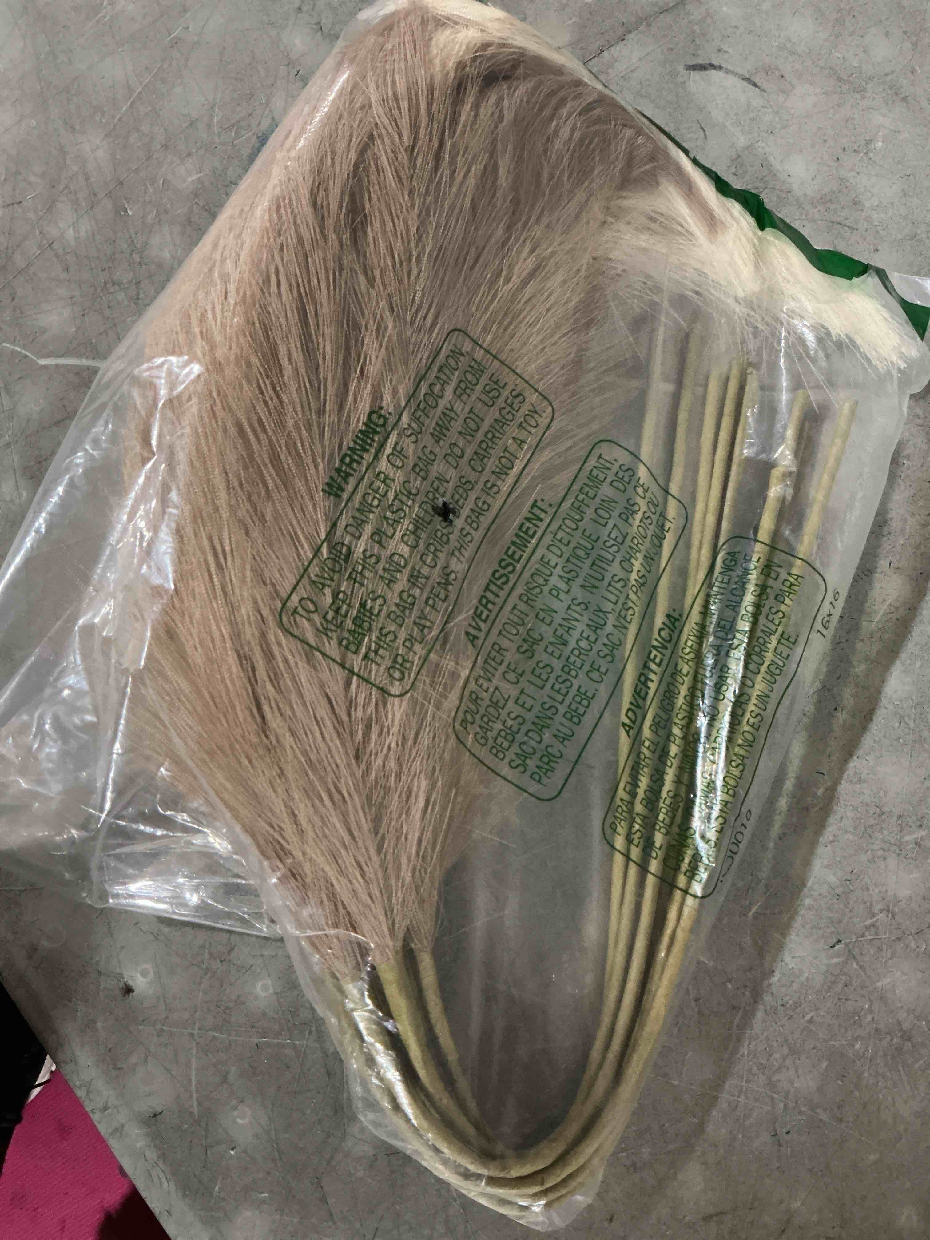 Condition photo showing Good Condition for faux pampas grass, 9 pcs 37''/3.1ft tall fluffy fake pompas floral, large artificial pompous grass branches for floor vase fillers, boho farmhouse room wedding decor (mixed color)