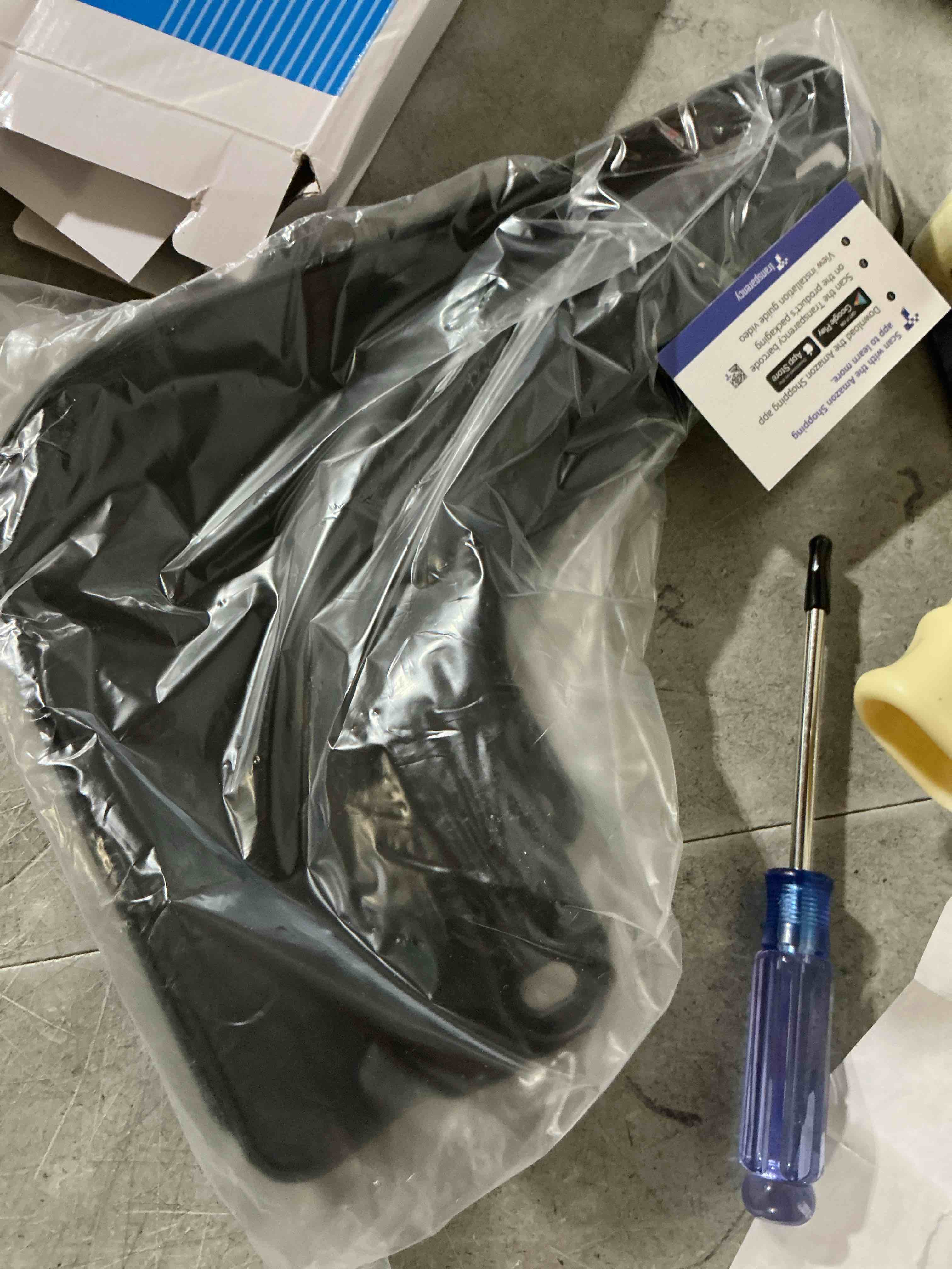 Condition photo showing New/Like New for wigoo 2026 new tesla model y juniper accessories mud flaps no drilling [stay clean, protect paint] all weather guards body kits for tesla new model y 2025 2026 juniper, thicker version (set of 4) new model y(2025-2026) juniper