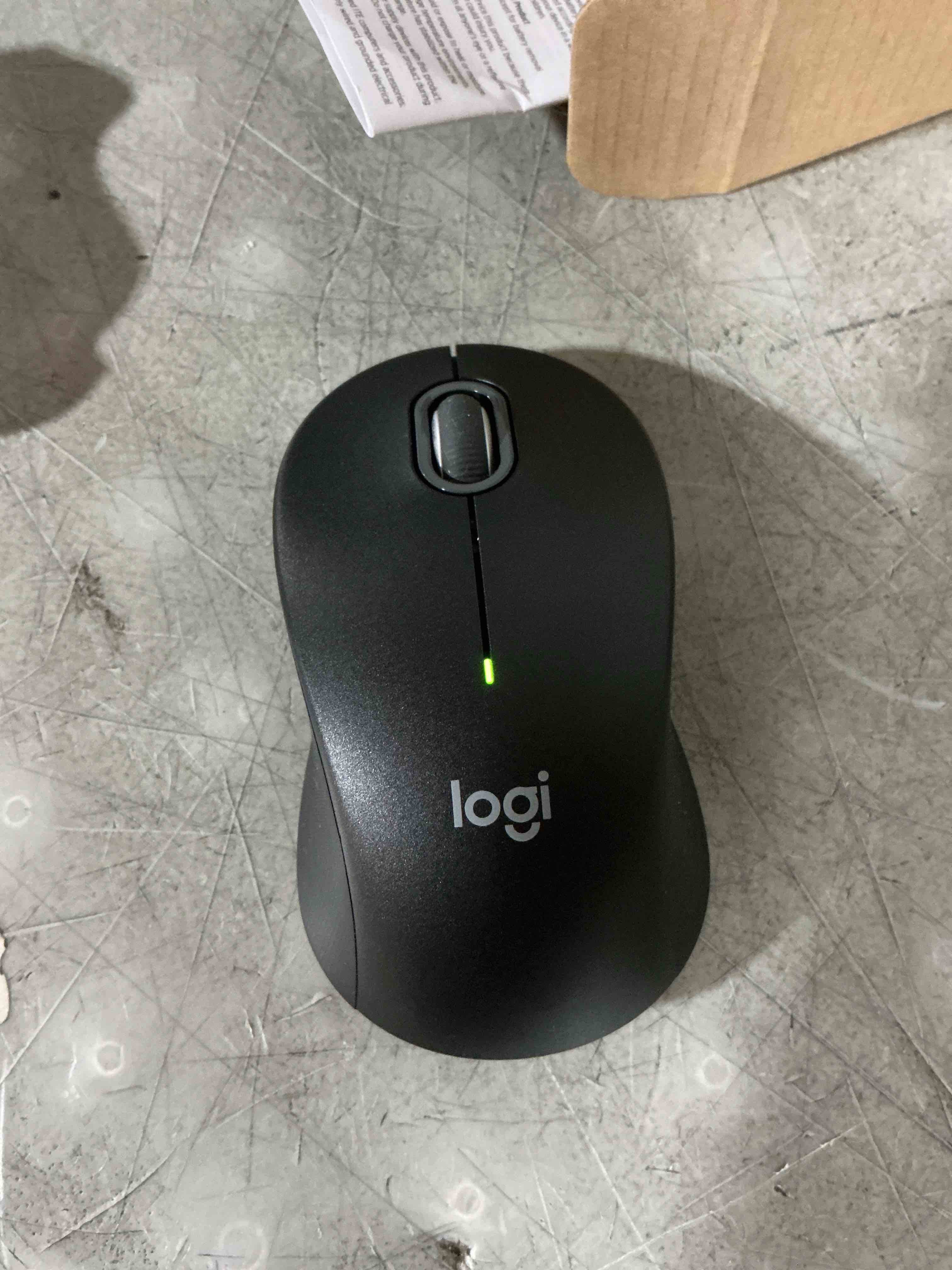 Condition photo showing As Is for logitech signature m550 wireless mouse - for small to medium sized hands, 2-year battery, silent clicks, bluetooth, multi-device compatibility - black black small / medium size