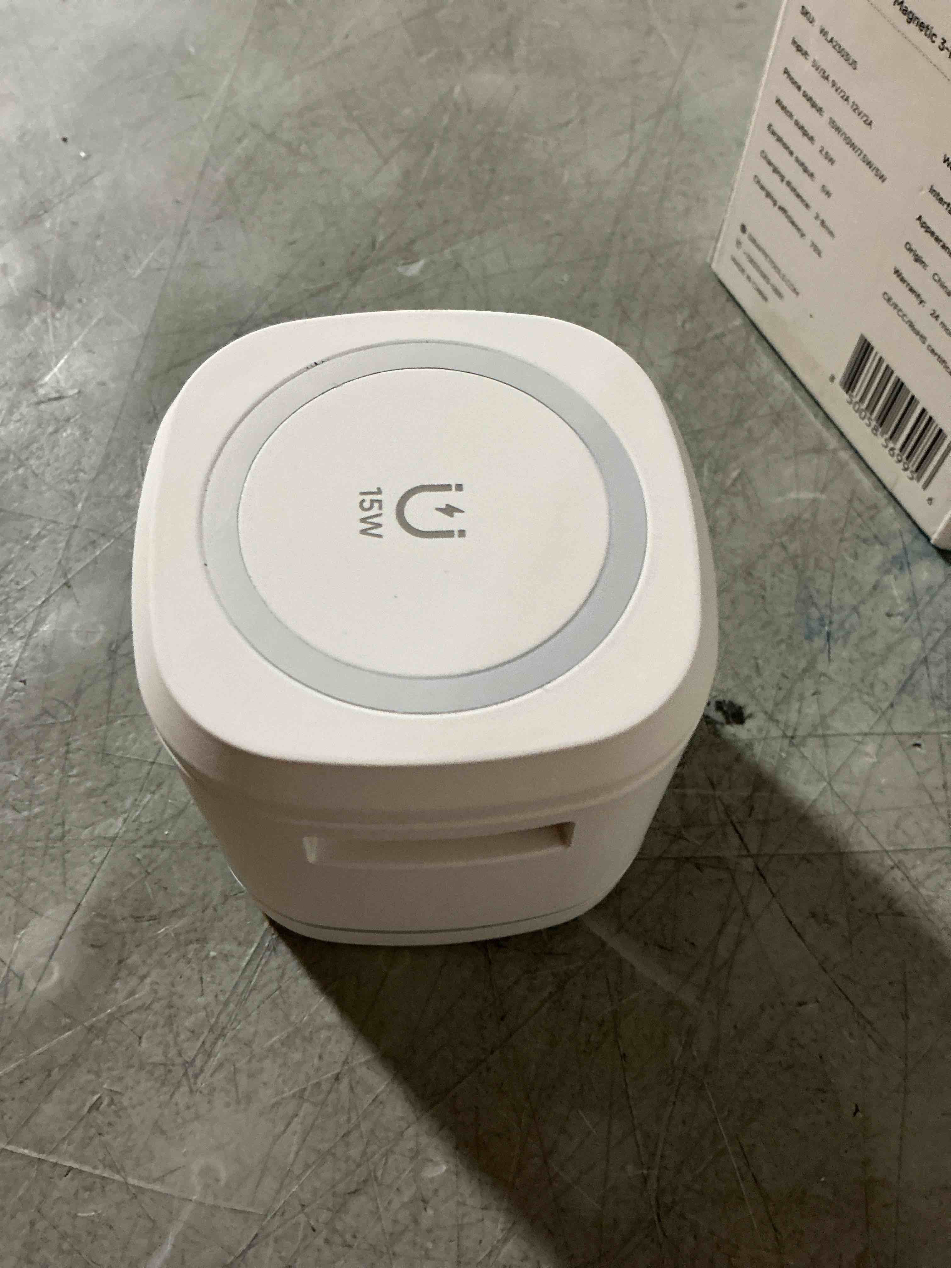 Condition photo showing Good Condition for (no have the cable ) gitryin magnetic wireless charger stand for apple devices, 3 in 1 travel charging station, 15w foldable charging dock for iphone 17/16/15/14/13/12, apple watch ultra, airpods 4 3 pro
