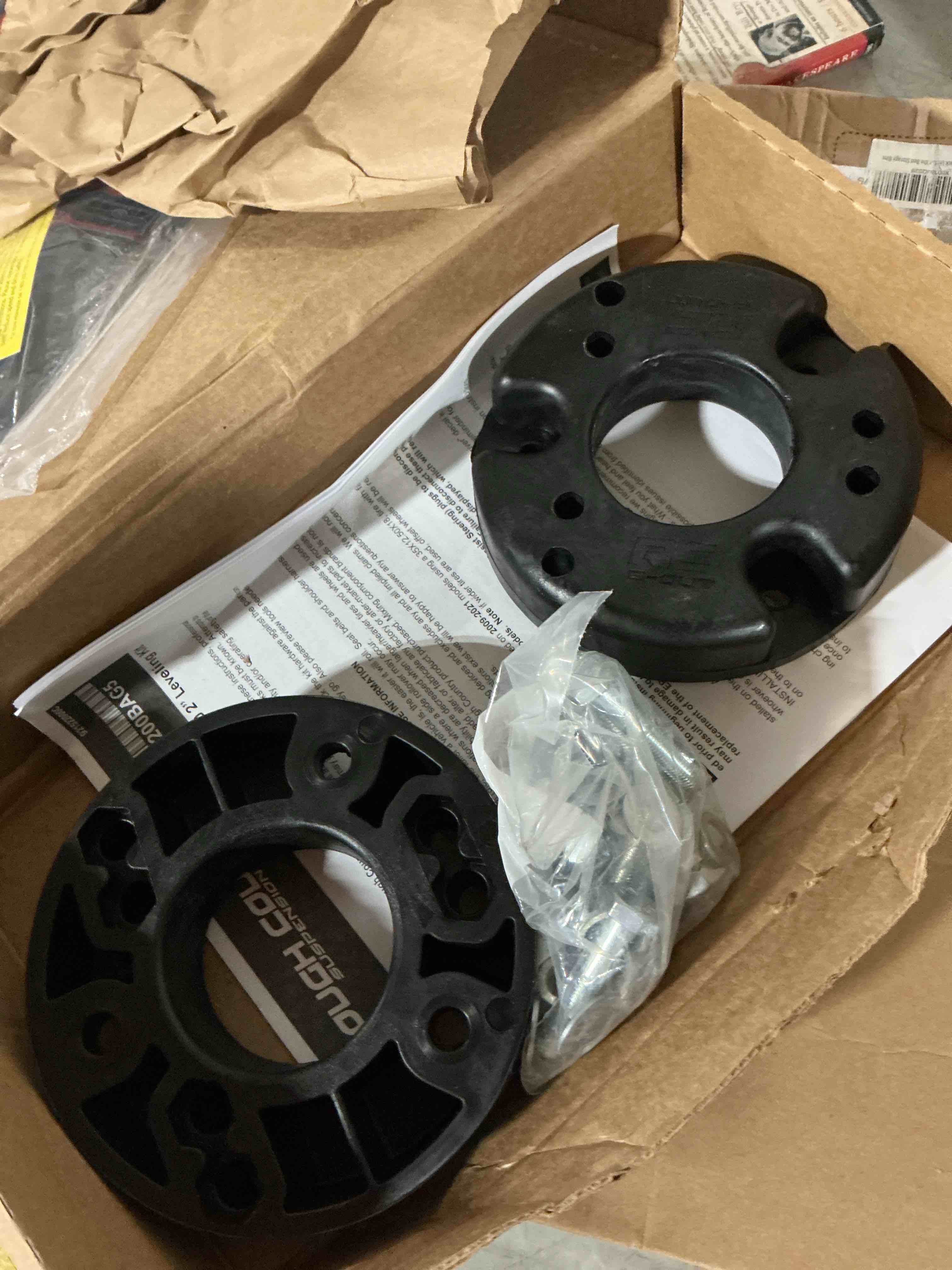 Condition photo showing Good Condition for rough country 2" bolt-on leveling kit for ford f-150 (2009-2025) & ford raptor (2017-2018) - fits up to 33" tires
