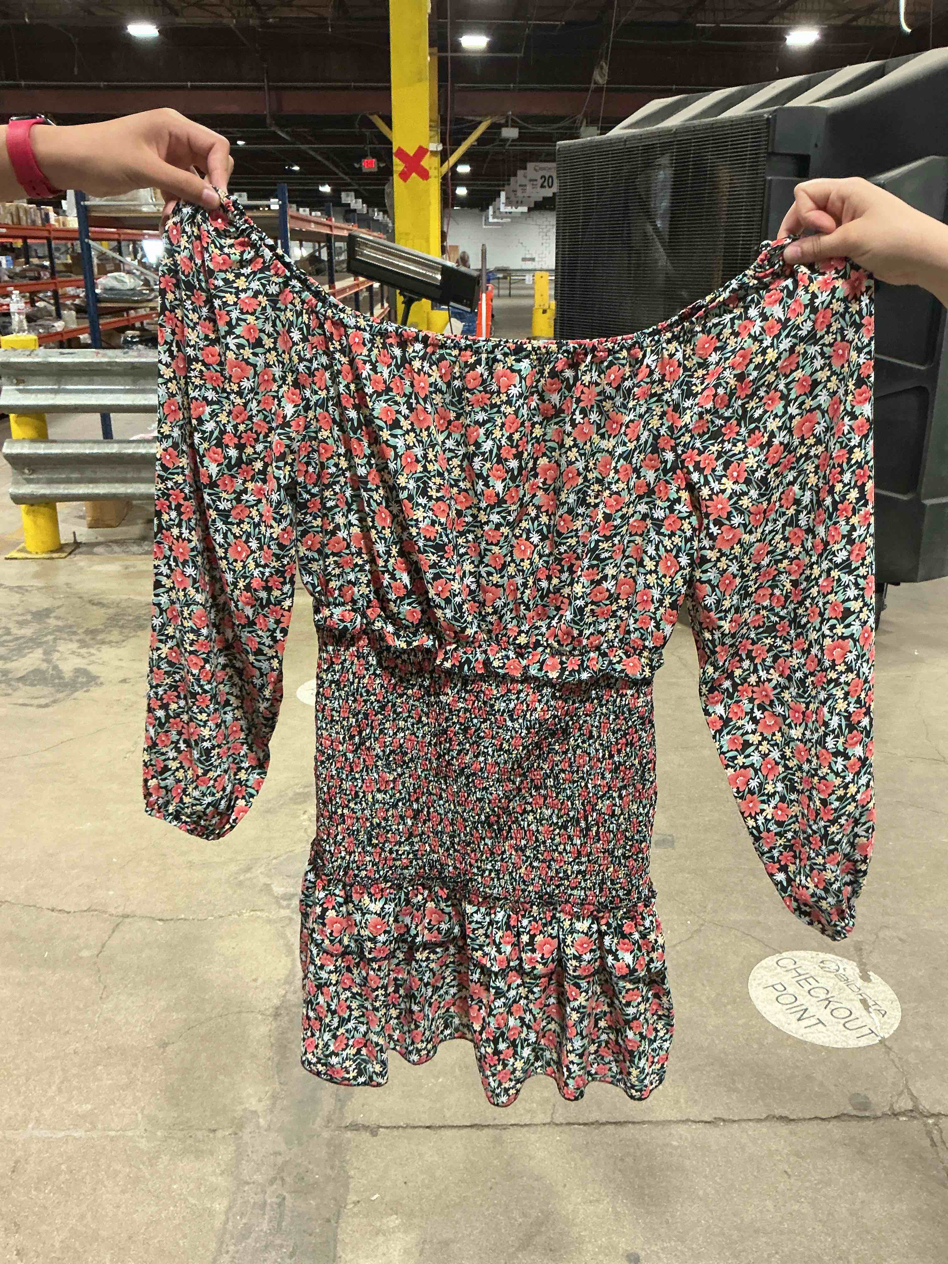 Condition photo showing New/Like New for floral dress size xl