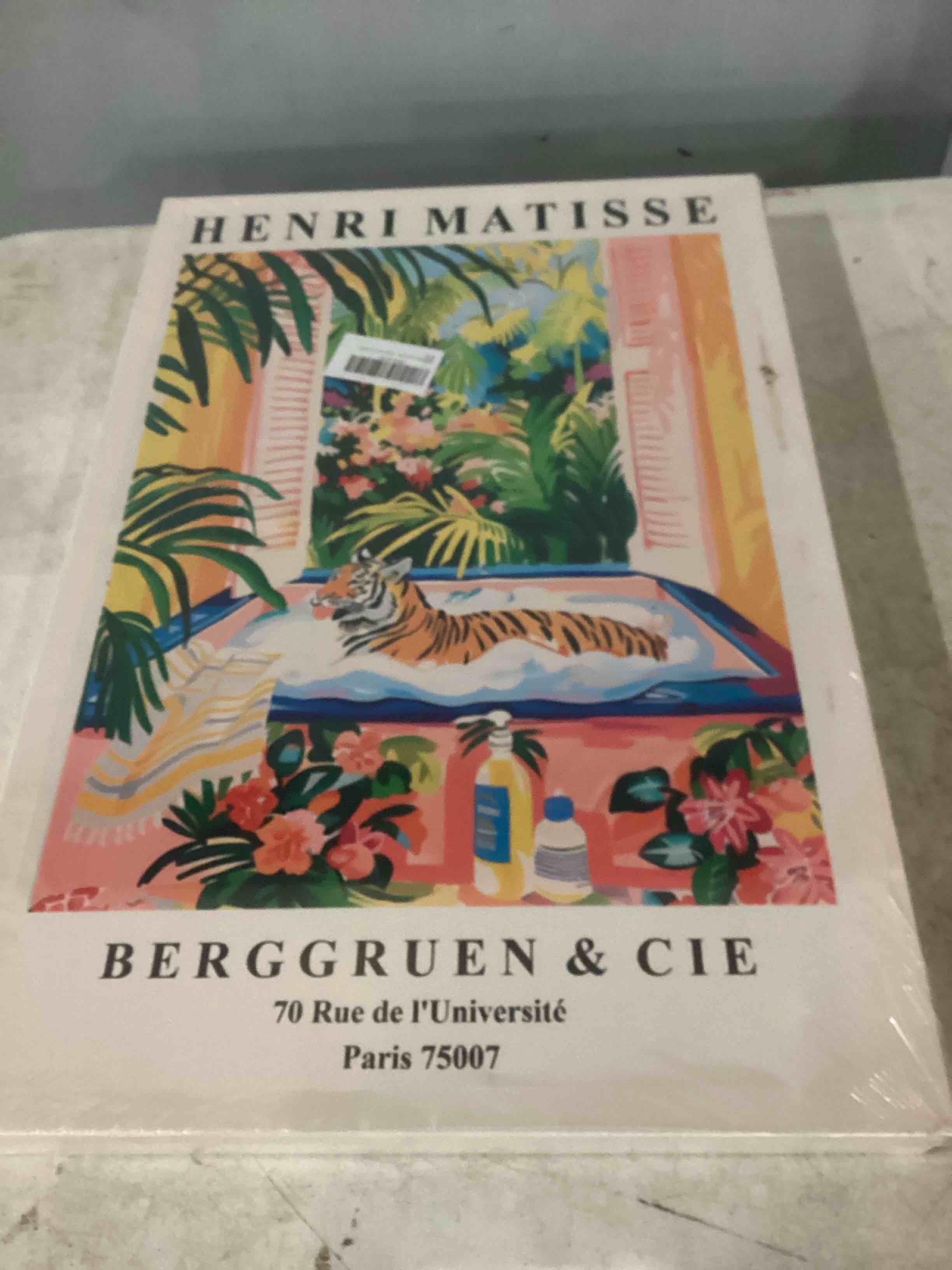 Condition photo showing New/Like New for 3pc vintage henri matisse style wall art tiger lion leopardin bathtub funny animals posters artwork tropical botanical floral painting pictures wall decor for bathroom home decoration 12x16in framed