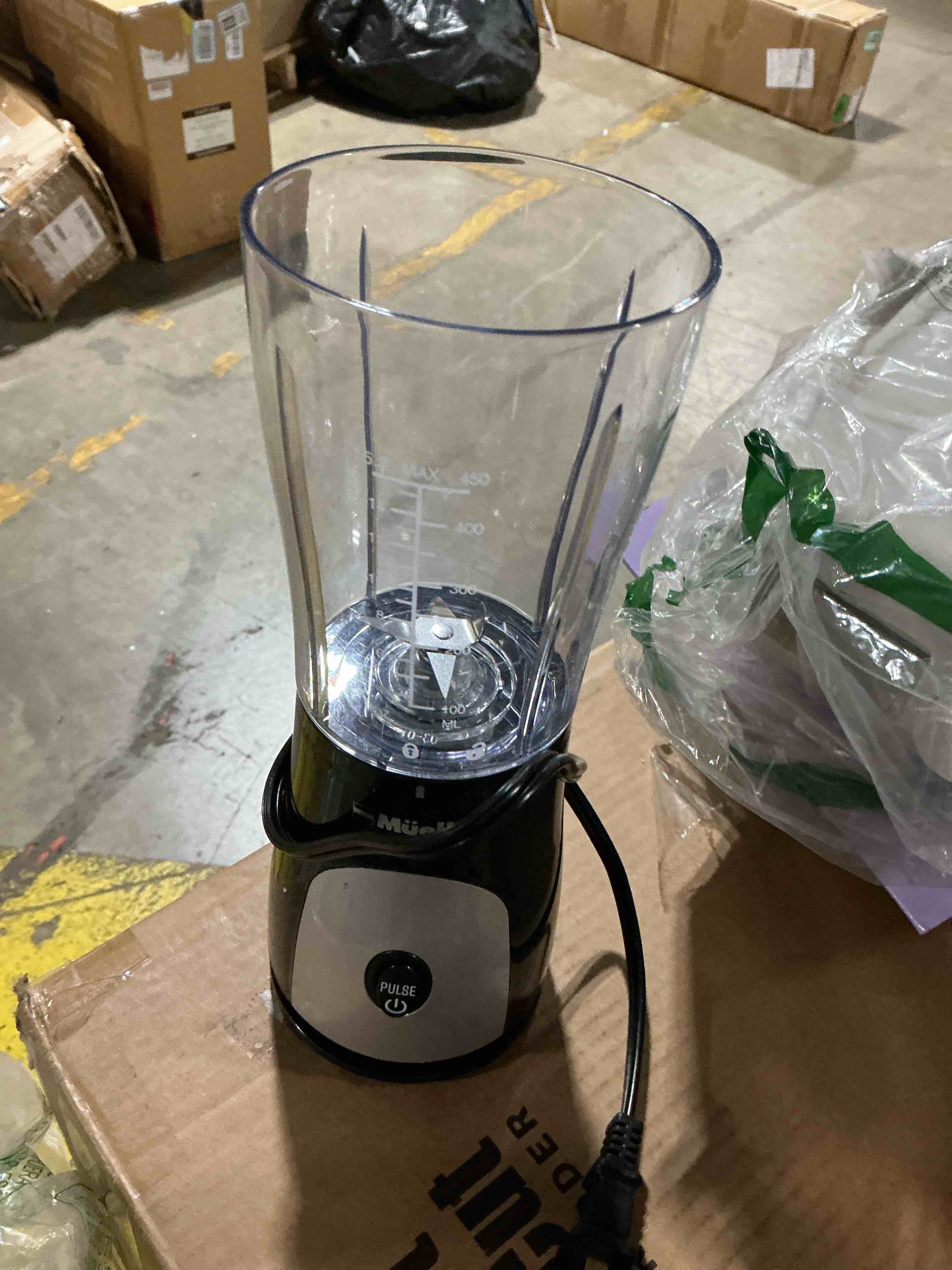 Condition photo showing As Is for (the lid is missing) mueller smoothie blender for smoothies - personal blender for shakes, frozen drinks, baby food & more, 15oz travel cup and lid, durable stainless steel blades for powerful blending performance, black