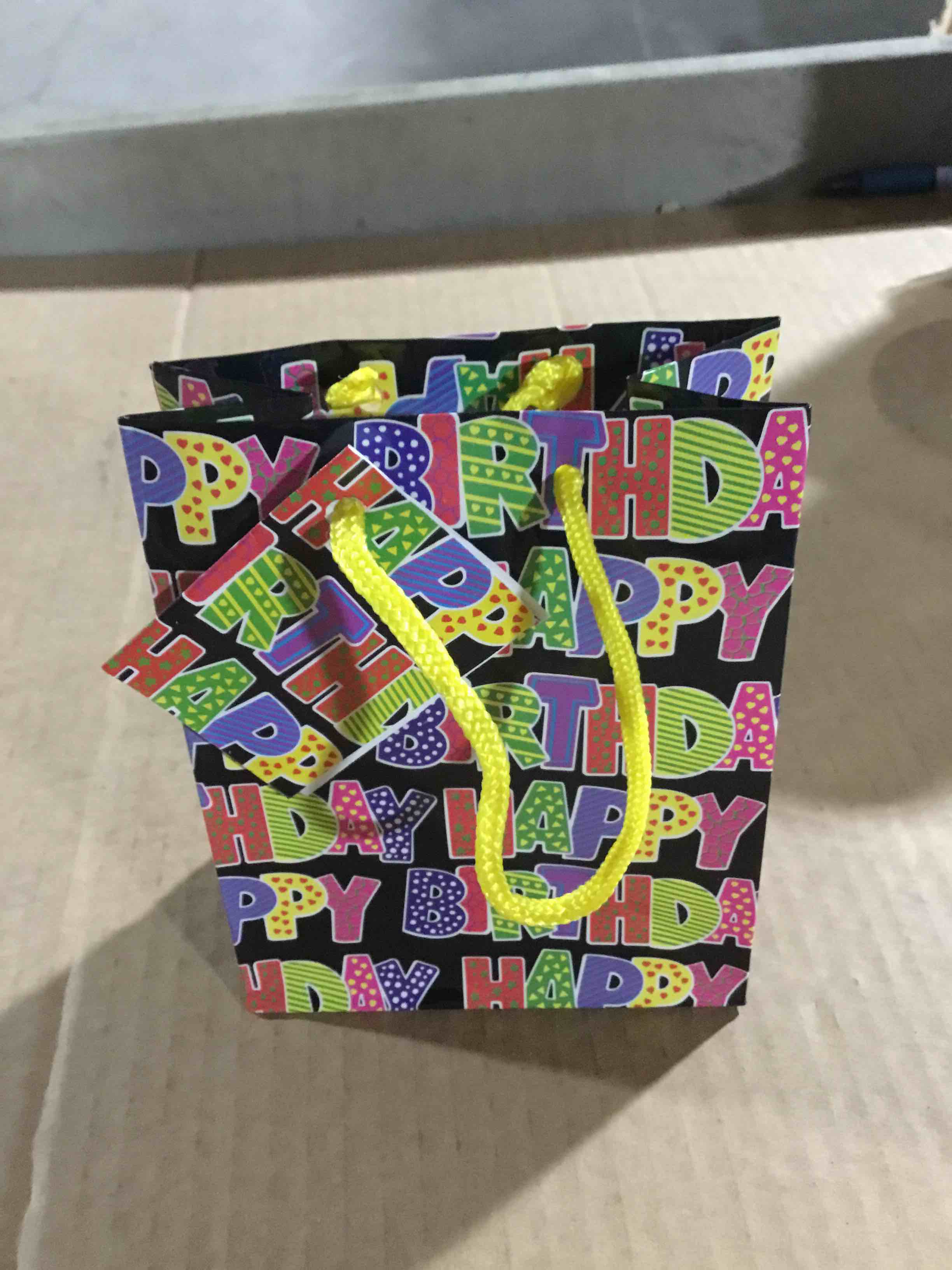 Condition photo showing New/Like New for Box of 300 Small Happy Birthday Gift Bags 