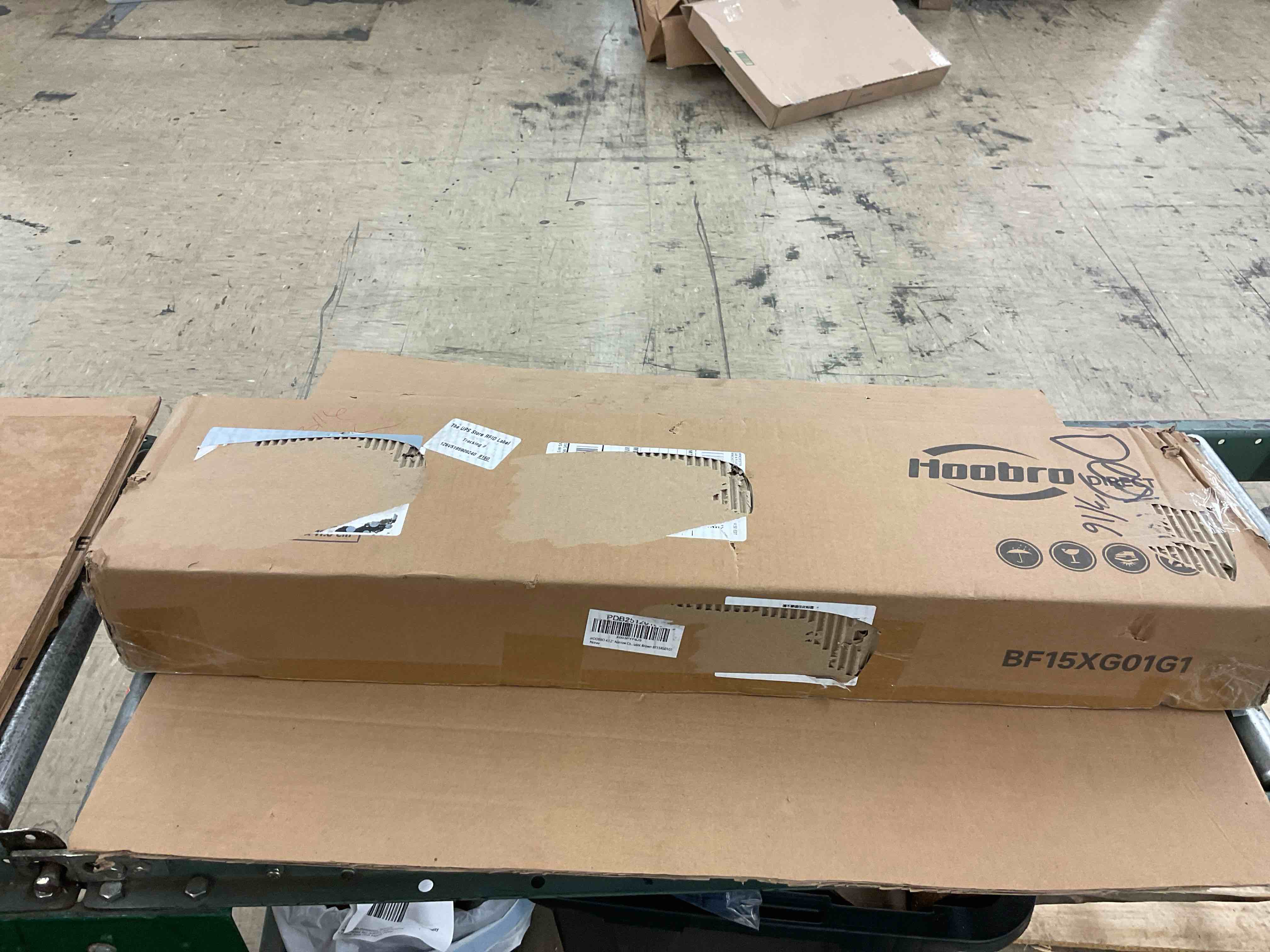 https://s3.amazonaws.com/lotting-images-prod/BoxBids/BXB0500002_1778252583826.jpeg