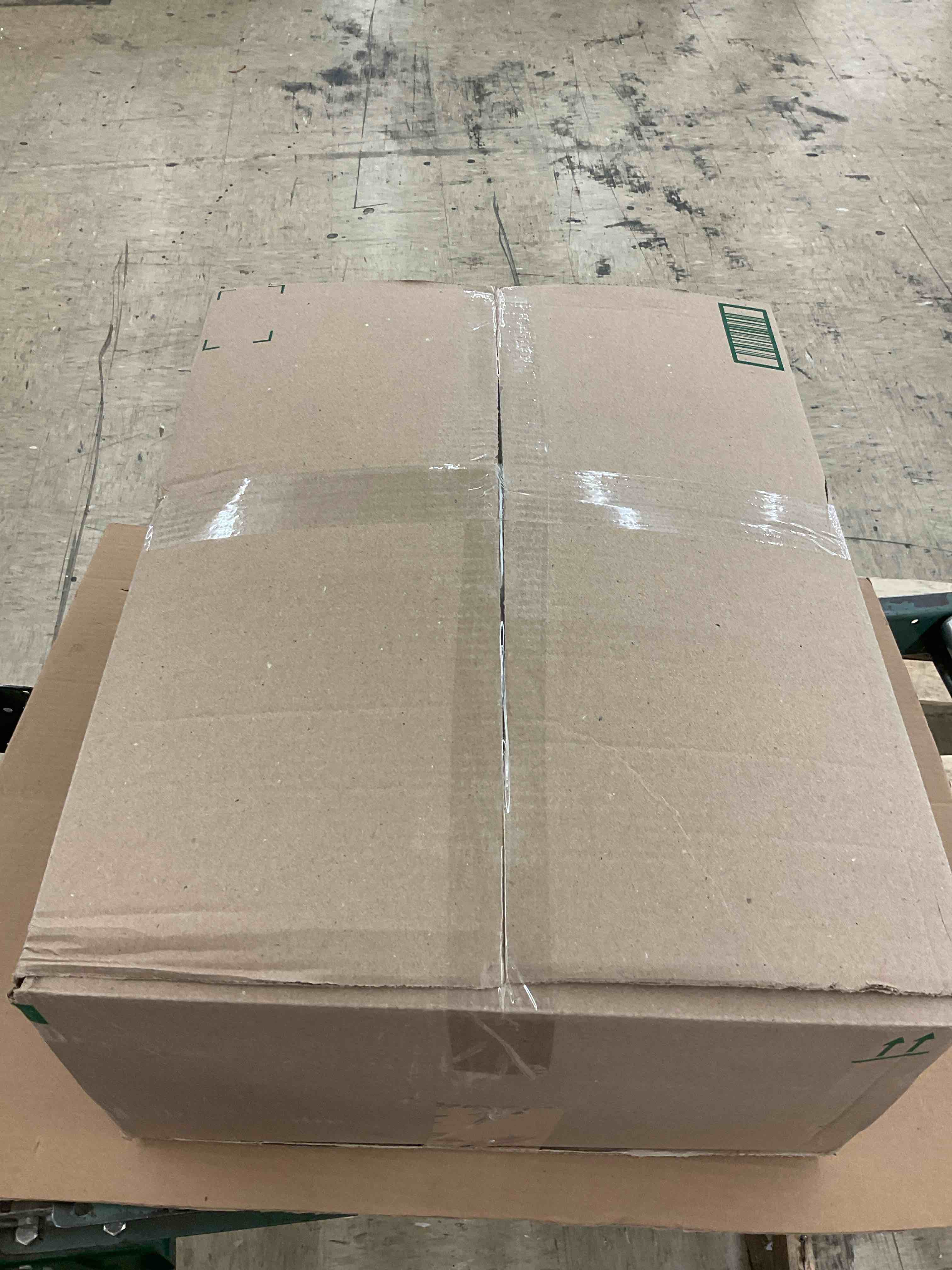 https://s3.amazonaws.com/lotting-images-prod/BoxBids/BXB0500054_1778263293715.jpeg