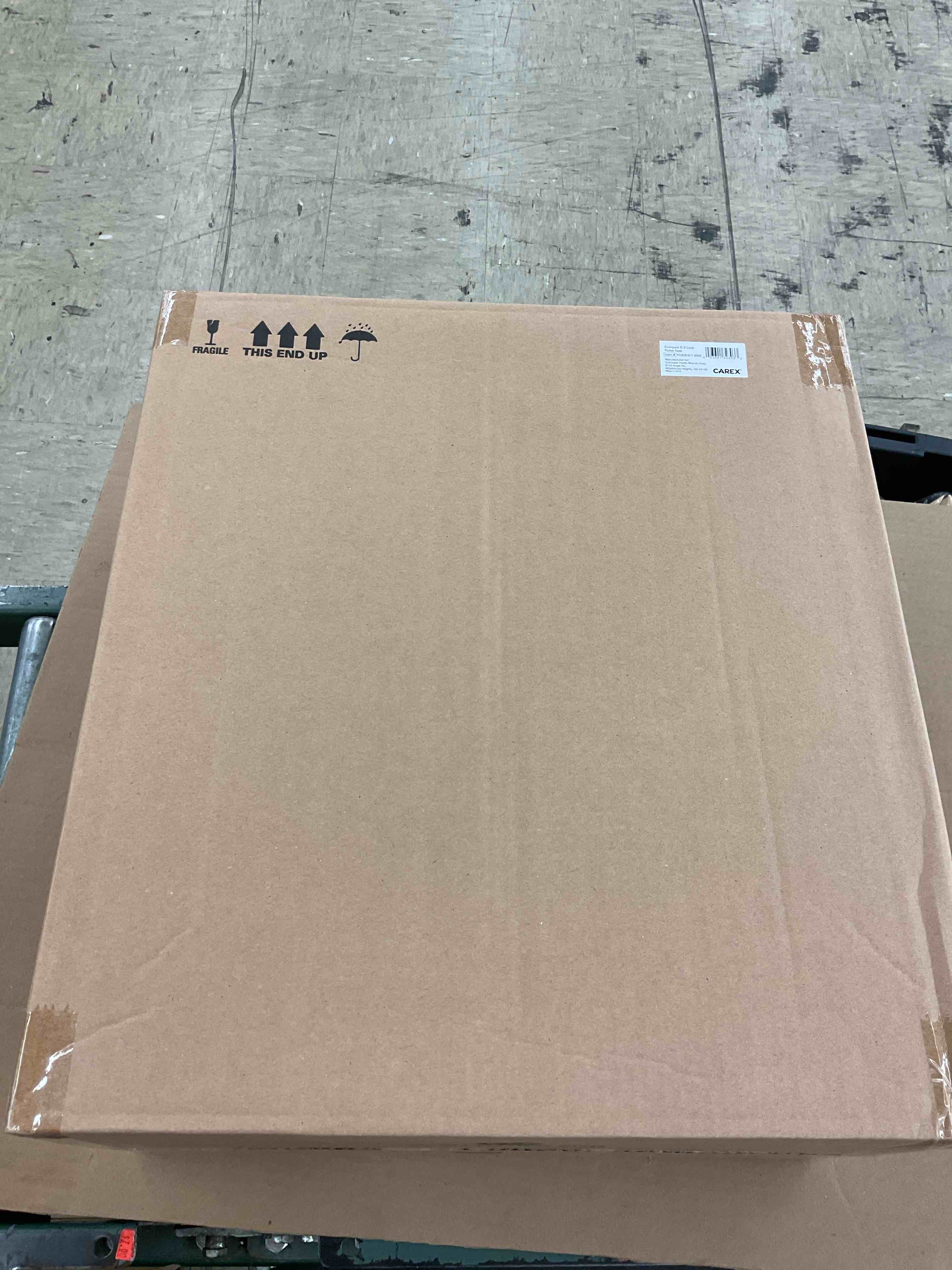 https://s3.amazonaws.com/lotting-images-prod/BoxBids/BXB0500056_1778263827100.jpeg