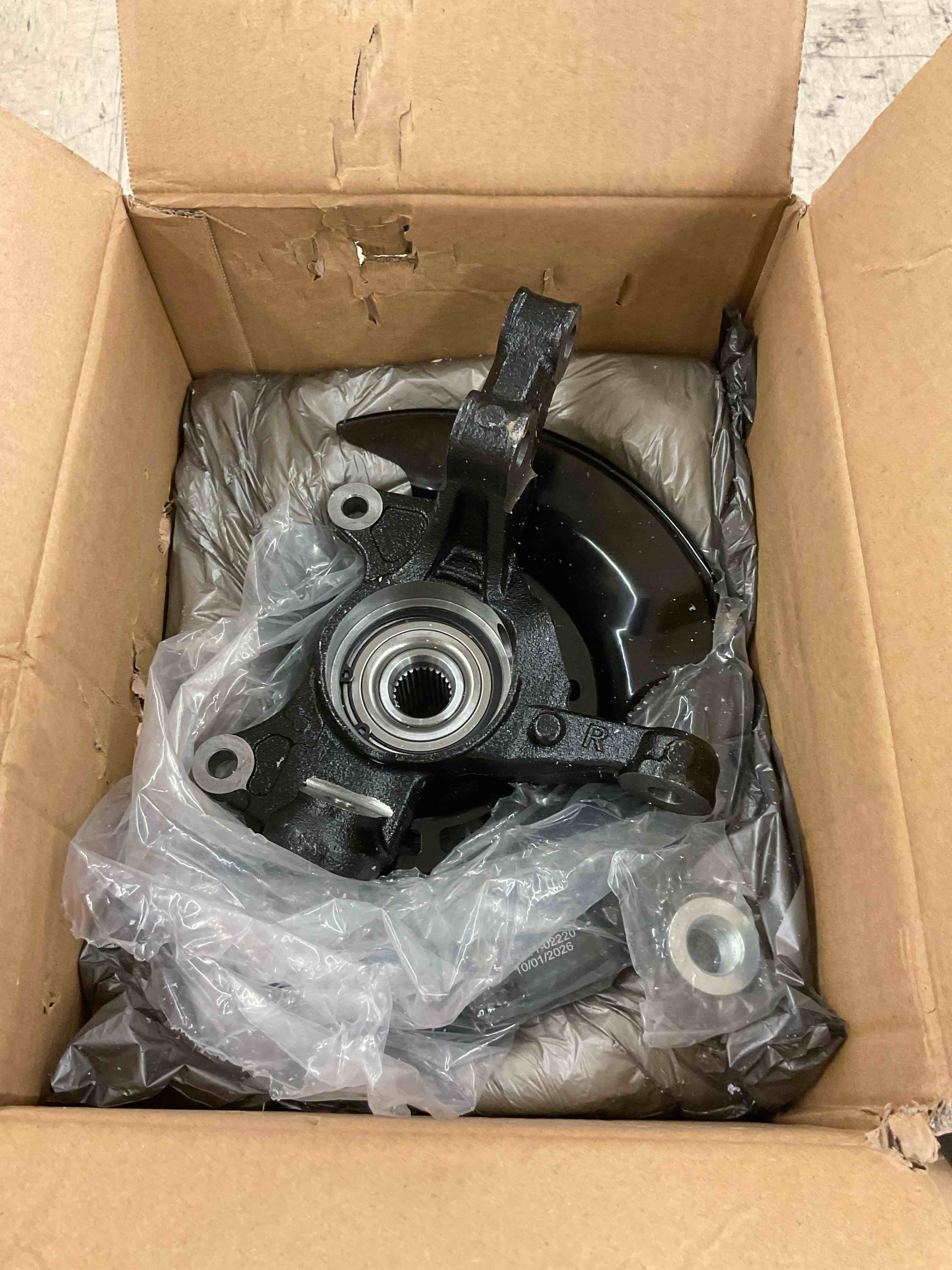 https://s3.amazonaws.com/lotting-images-prod/BoxBids/BXB0500065_1778267065435.jpeg