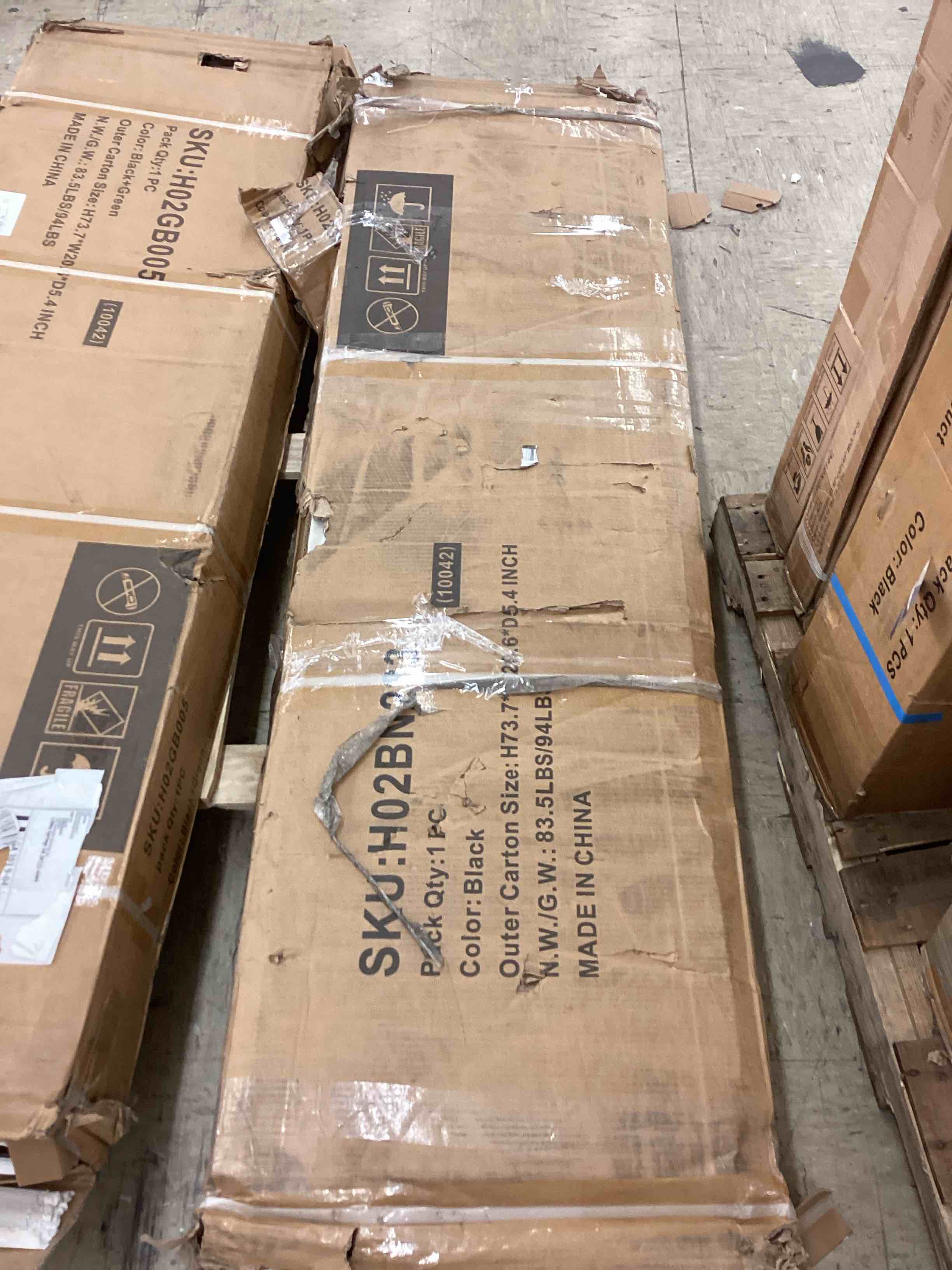 https://s3.amazonaws.com/lotting-images-prod/BoxBids/BXB0500083_1778523545261.jpeg