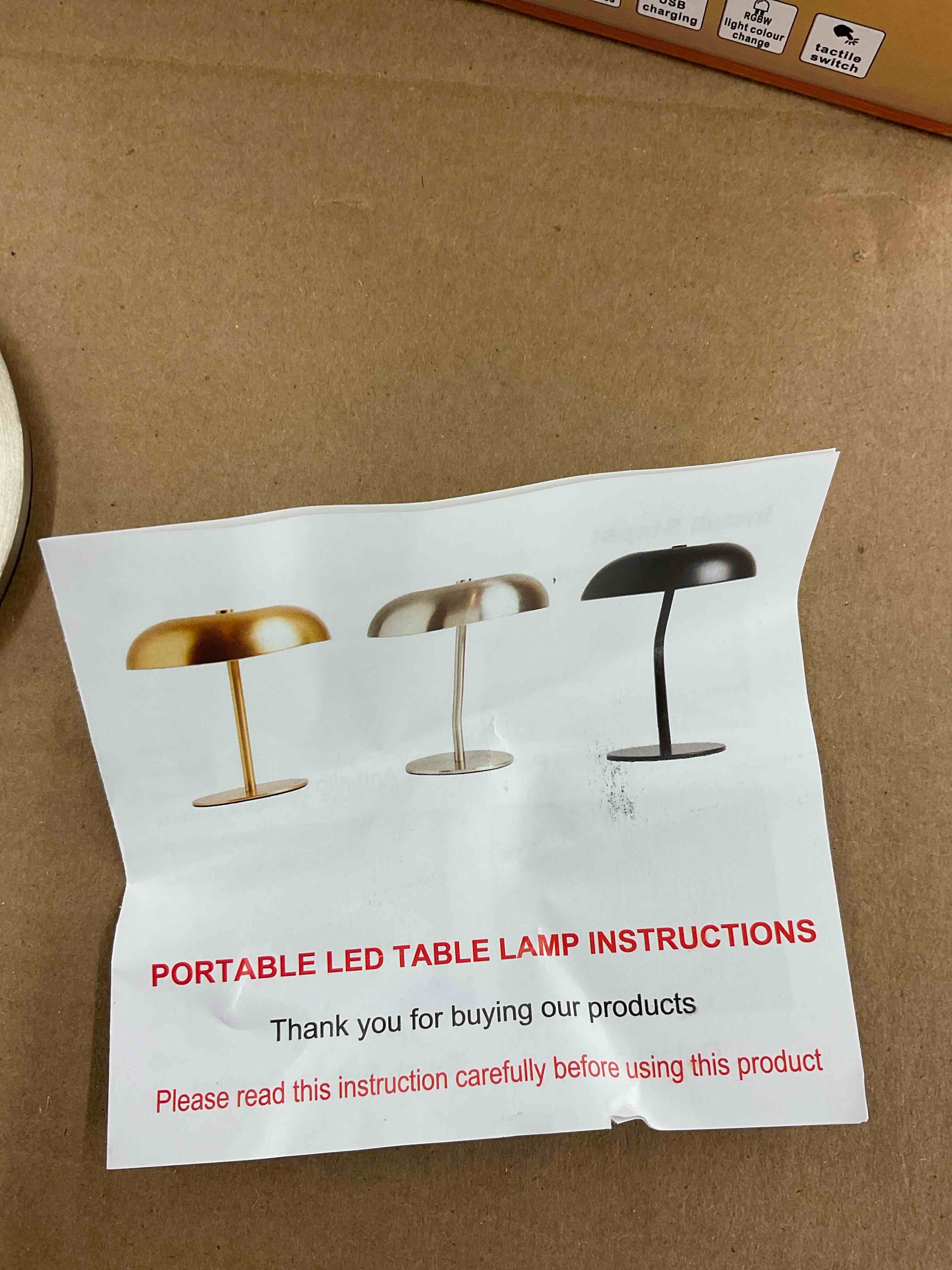 https://s3.amazonaws.com/lotting-images-prod/BoxBids/BXB0500234_1778596817723.jpeg