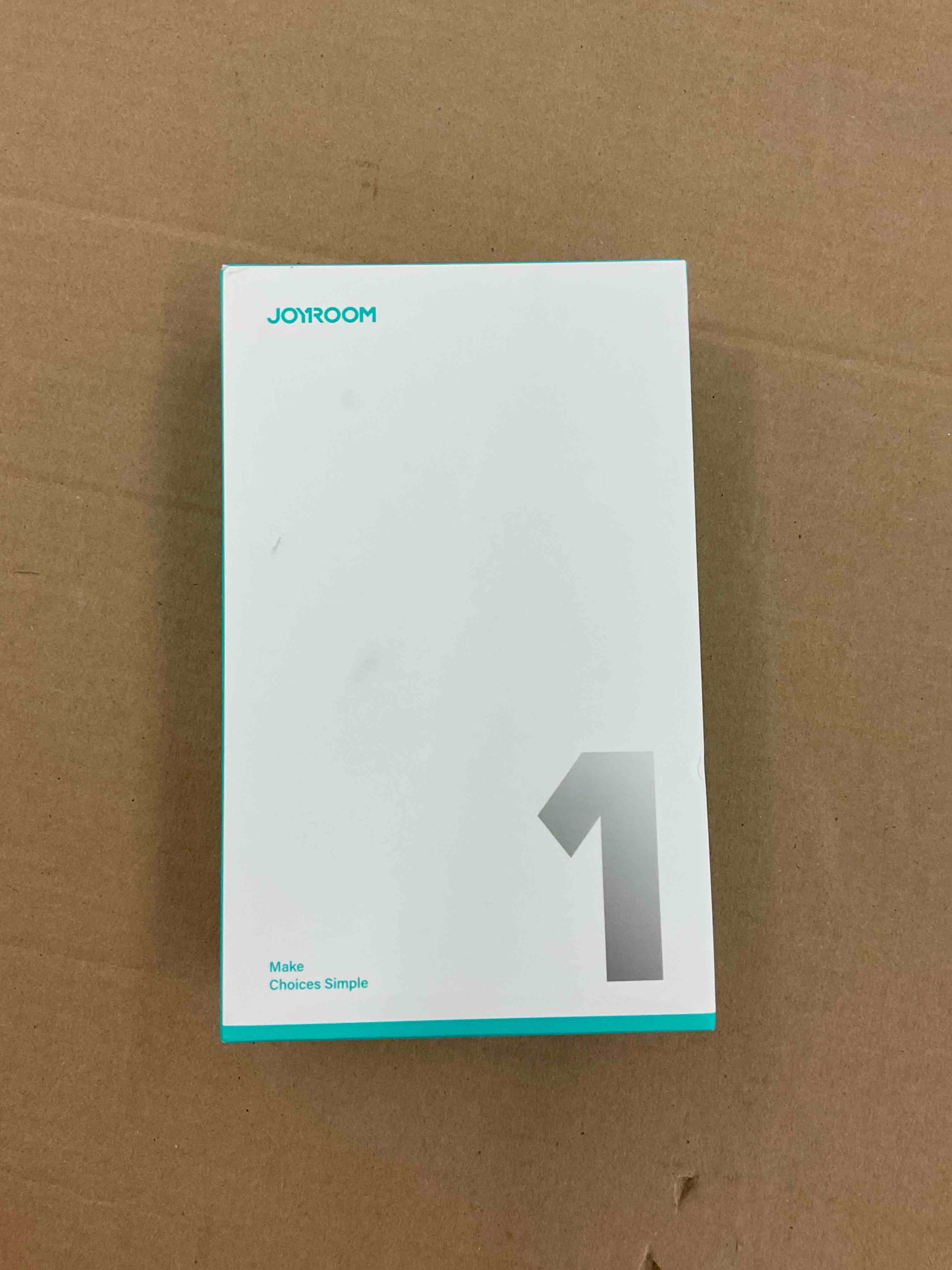 https://s3.amazonaws.com/lotting-images-prod/BoxBids/BXB0500252_1778590867283.jpeg