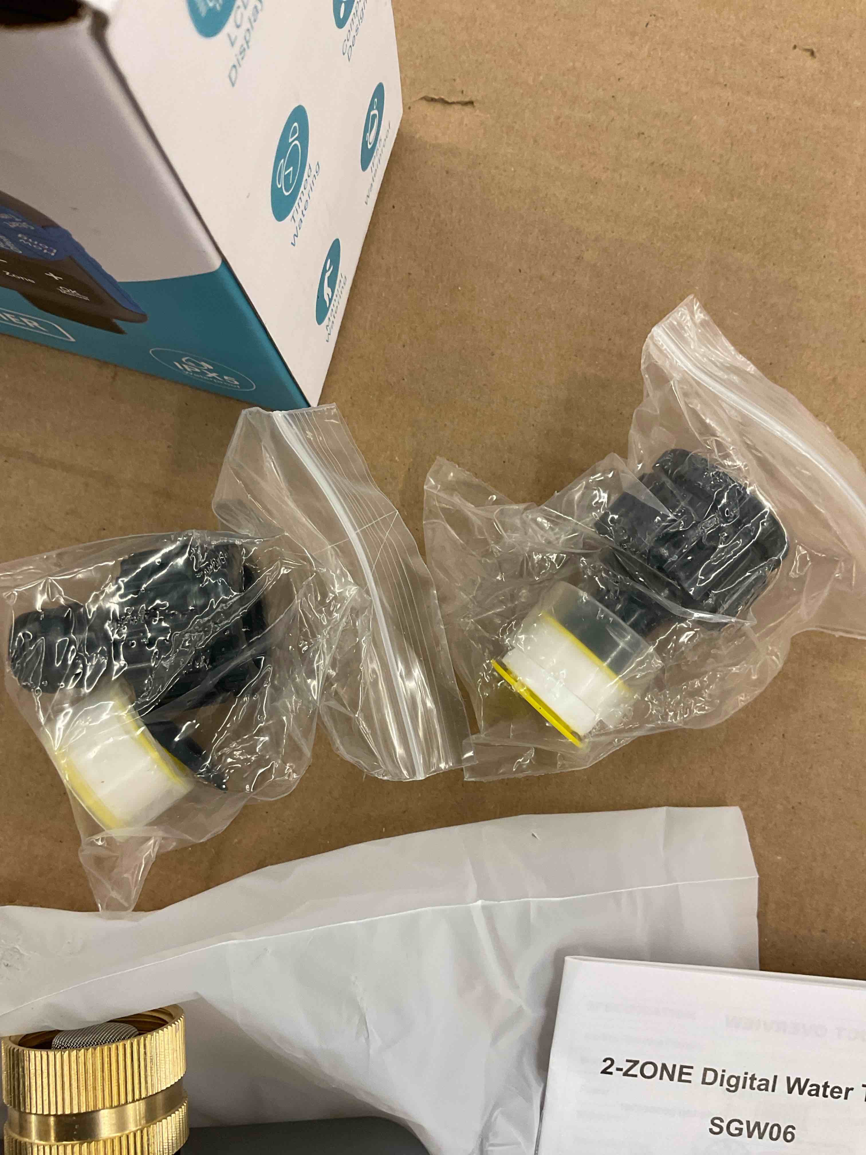 https://s3.amazonaws.com/lotting-images-prod/BoxBids/BXB0500261_1778590629021.jpeg